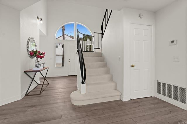 Detail Gallery Image 14 of 38 For 3863 Settineri Ln, Spring Valley,  CA 91977 - 3 Beds | 2/1 Baths