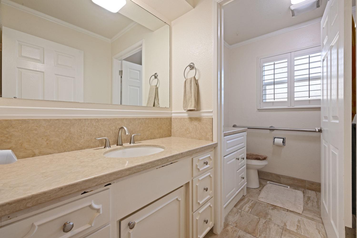 Detail Gallery Image 10 of 55 For 4702 Broughton Dr, Stockton,  CA 95212 - 3 Beds | 2 Baths