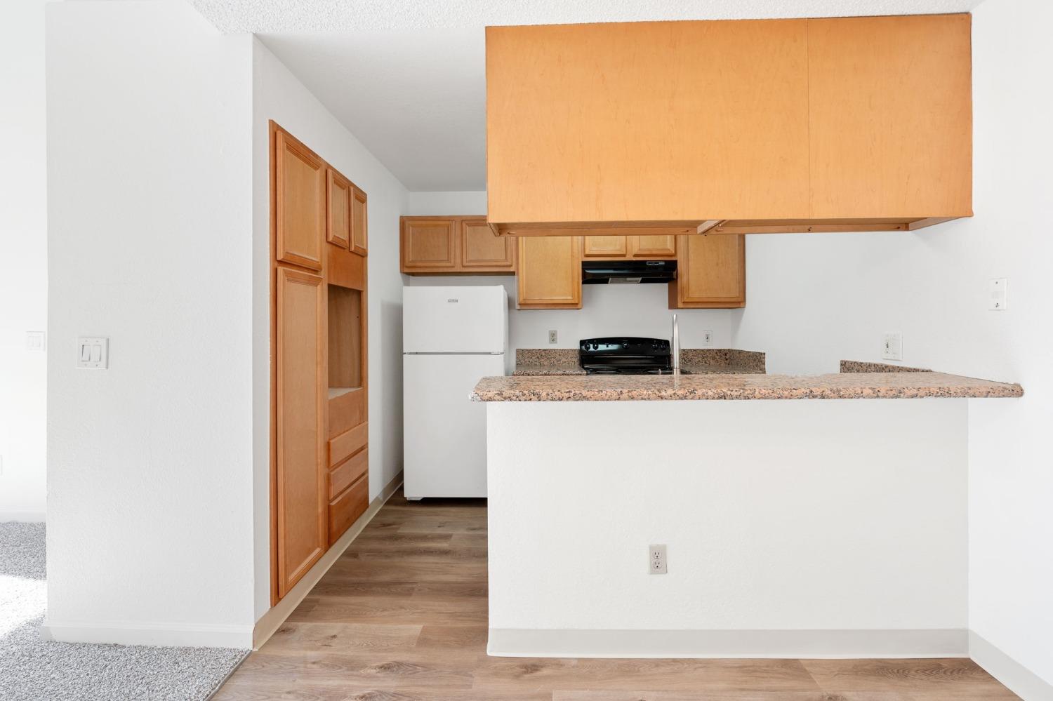 Detail Gallery Image 10 of 21 For 3939 Madison Ave #214,  North Highlands,  CA 95660 - 2 Beds | 2 Baths