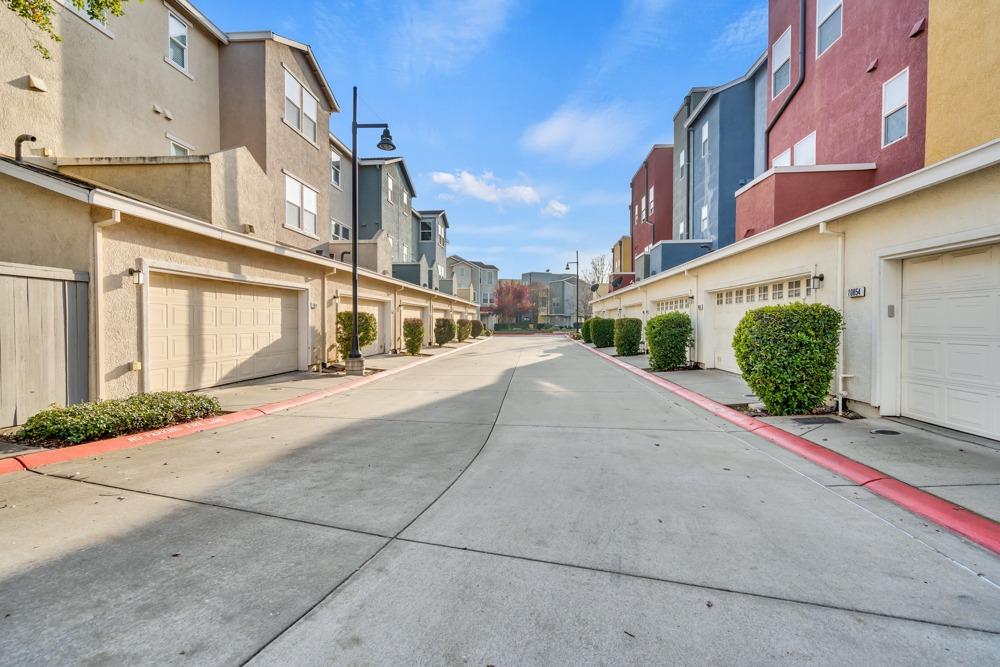 Detail Gallery Image 27 of 32 For 10884 Nederland Way, Rancho Cordova,  CA 95670 - 2 Beds | 2/1 Baths