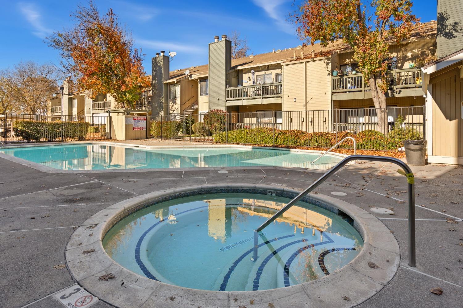 Detail Gallery Image 5 of 21 For 3939 Madison Ave #214,  North Highlands,  CA 95660 - 2 Beds | 2 Baths