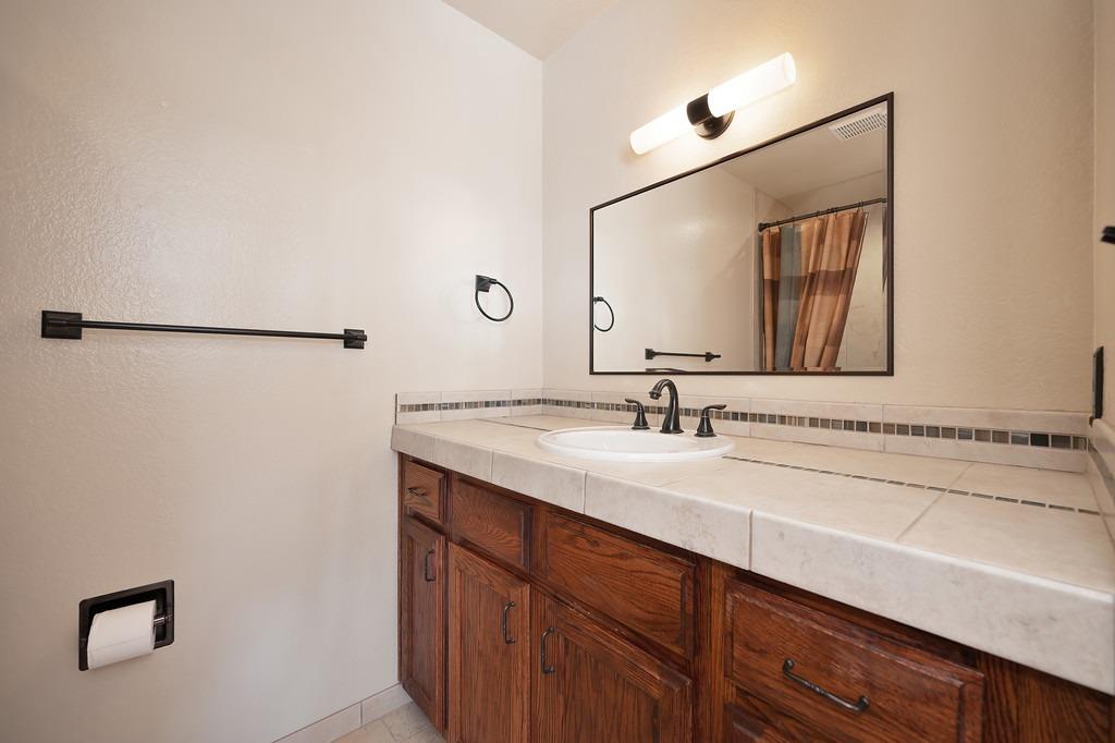 Detail Gallery Image 28 of 73 For 570 Taylor Rd, Newcastle,  CA 95658 - 2 Beds | 2 Baths