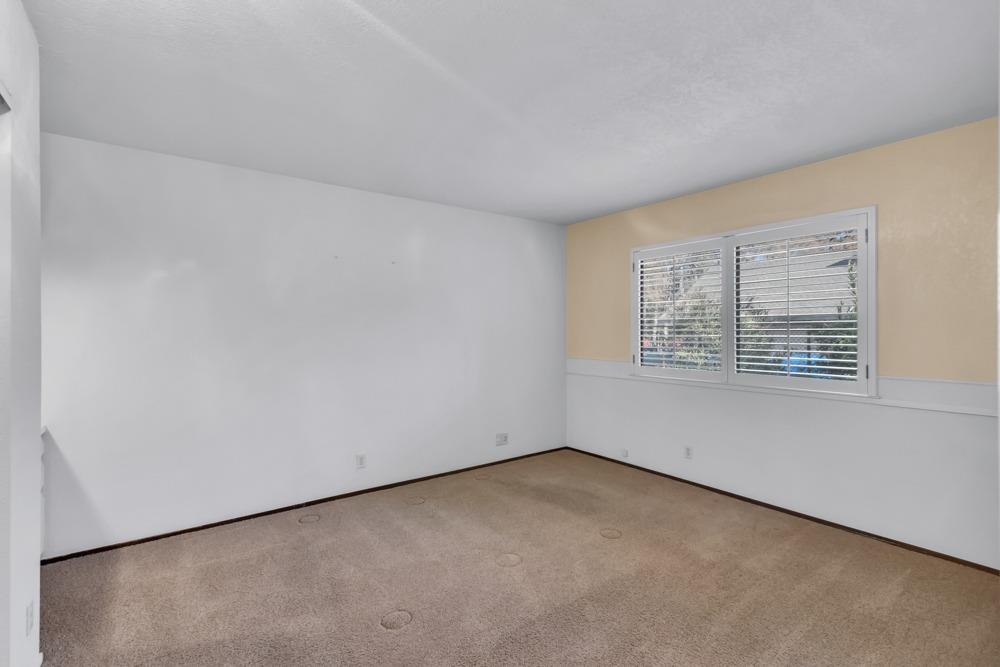 Royal Park Drive, Cameron Park, California image 32