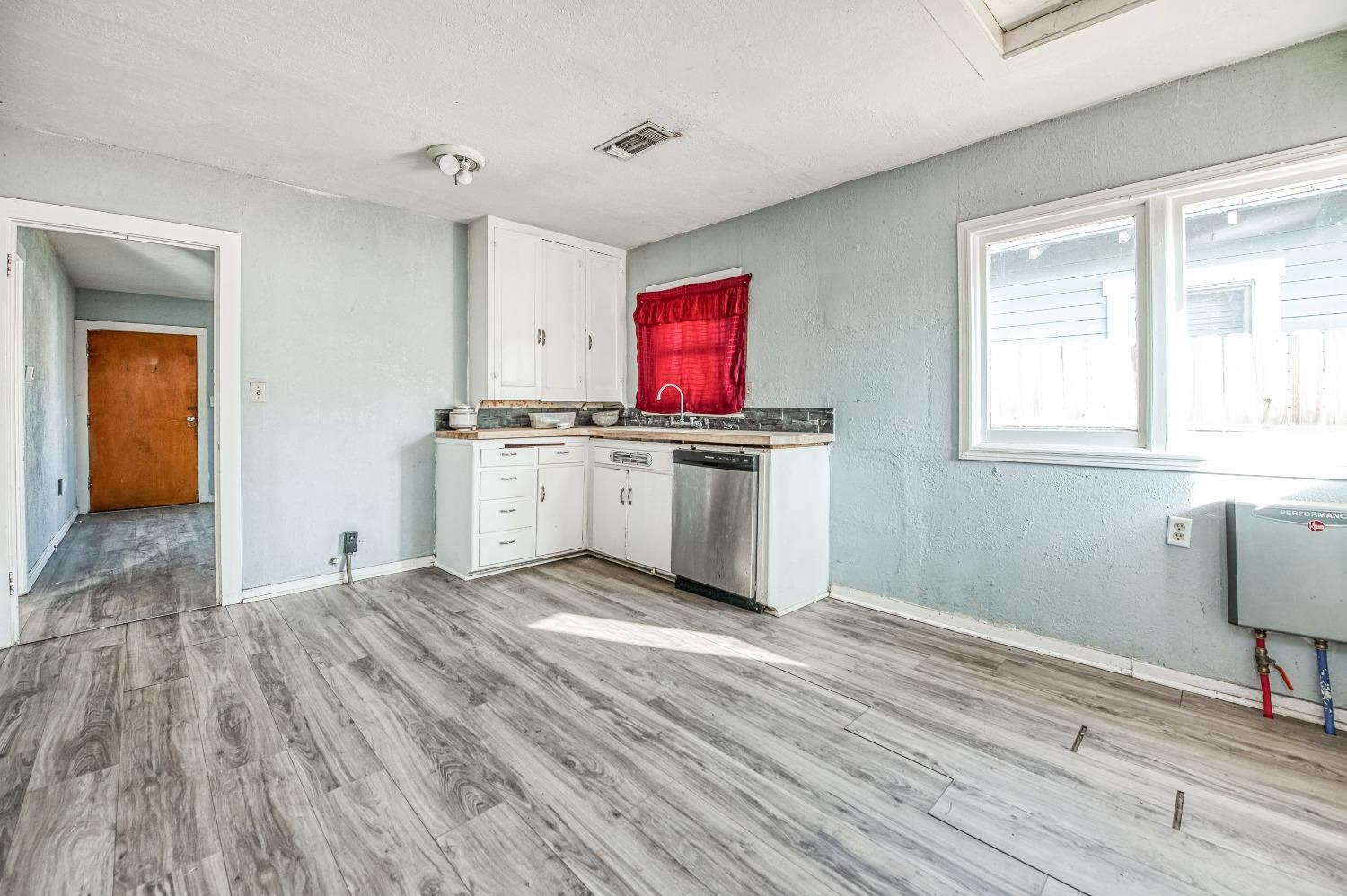 Detail Gallery Image 12 of 24 For 271 W Durian Ave, Coalinga,  CA 93210 - 2 Beds | 1 Baths