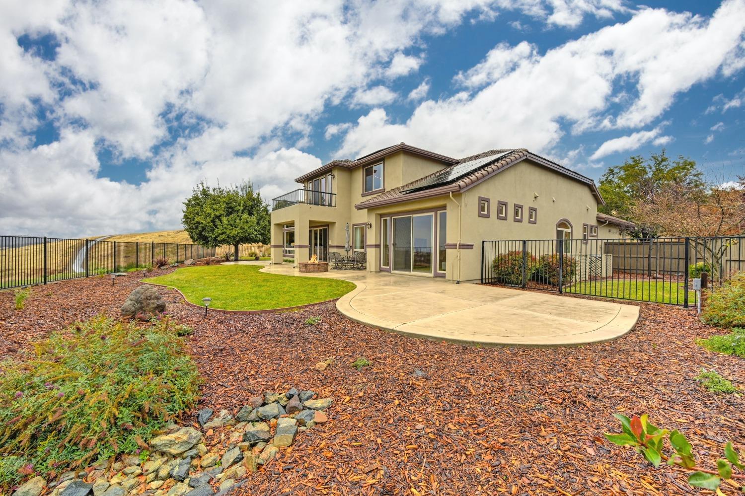 Detail Gallery Image 90 of 99 For 106 Novarra Ct, El Dorado Hills,  CA 95762 - 4 Beds | 5/1 Baths