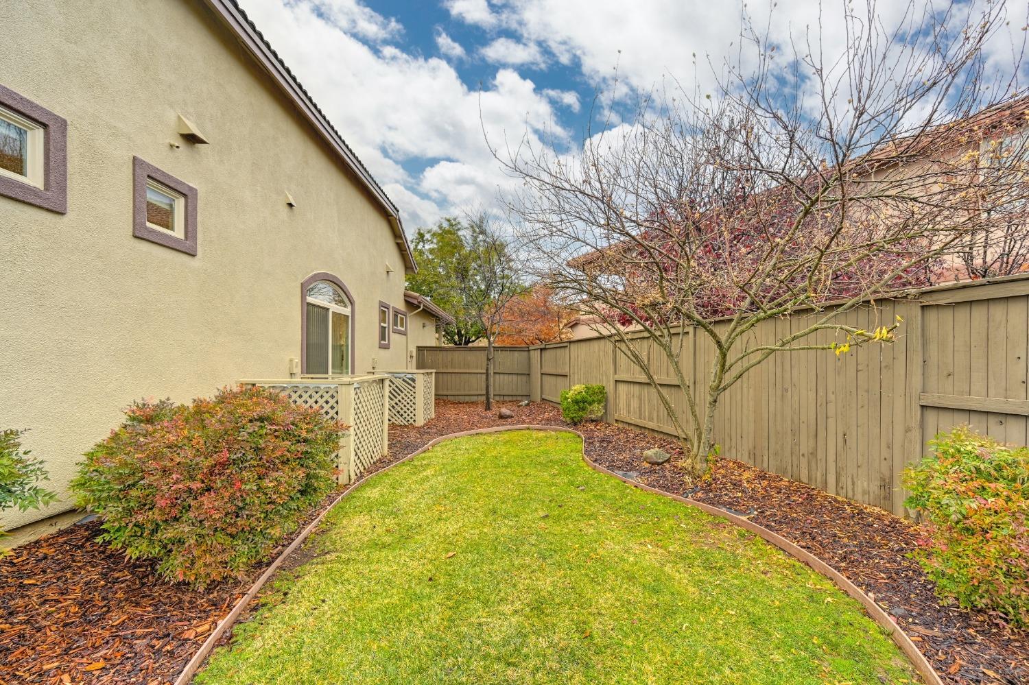 Detail Gallery Image 91 of 99 For 106 Novarra Ct, El Dorado Hills,  CA 95762 - 4 Beds | 5/1 Baths