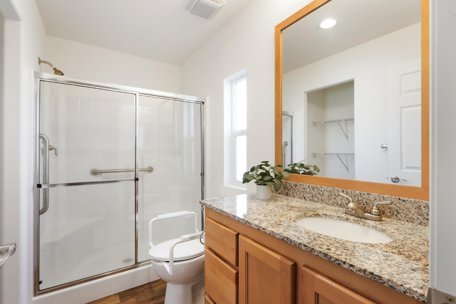 Detail Gallery Image 24 of 37 For 4695 Pacific St 14, Rocklin,  CA 95677 - 2 Beds | 2 Baths