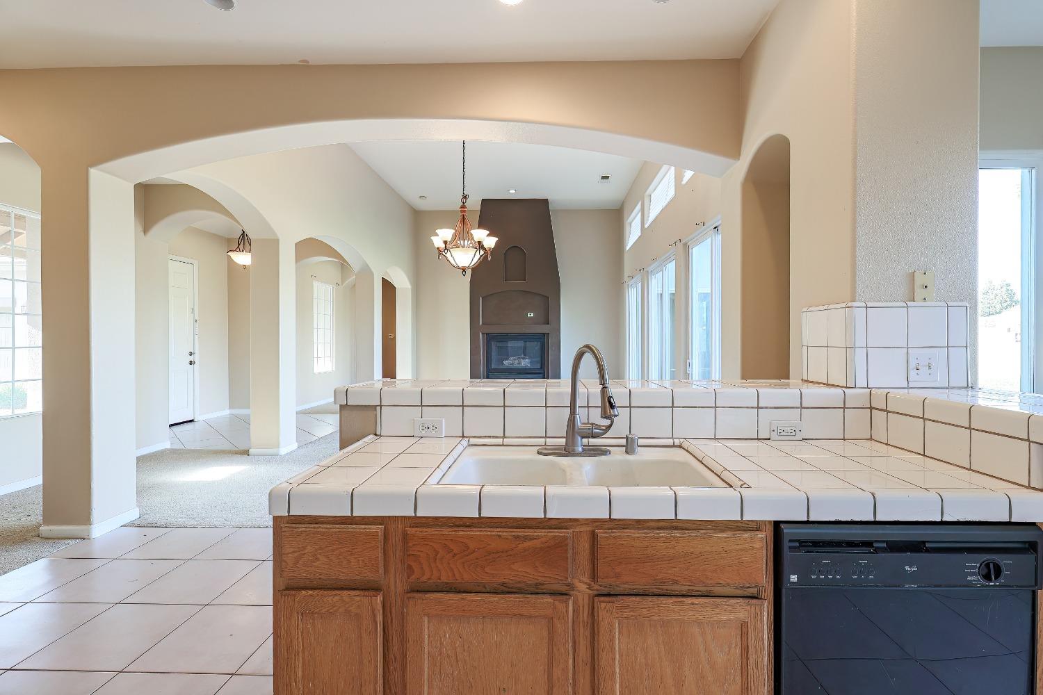 Detail Gallery Image 20 of 56 For 6120 Del Monte Ct, Chowchilla,  CA 93610 - 3 Beds | 2/1 Baths