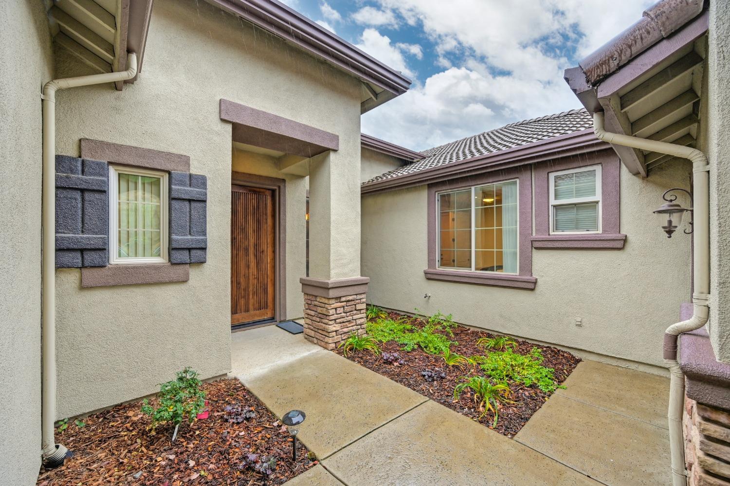 Detail Gallery Image 15 of 99 For 106 Novarra Ct, El Dorado Hills,  CA 95762 - 4 Beds | 5/1 Baths