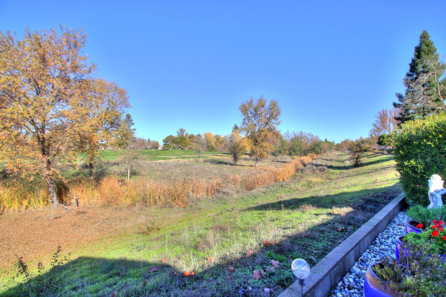 Detail Gallery Image 42 of 61 For 4240 Echo Rock Ln, Roseville,  CA 95747 - 3 Beds | 2/1 Baths