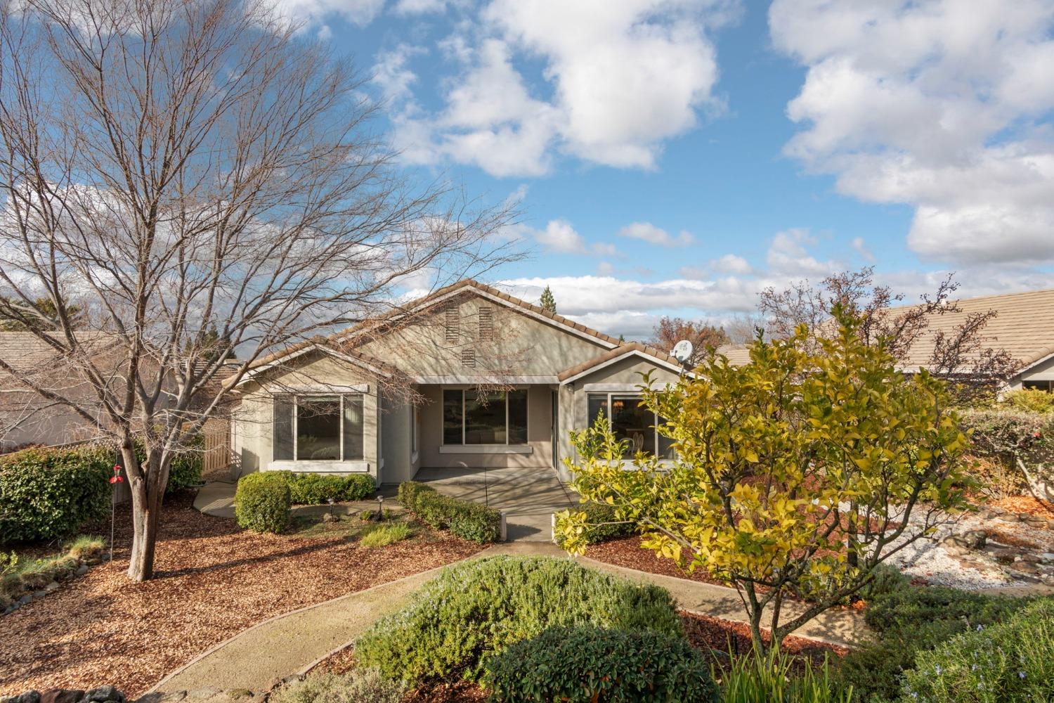 Detail Gallery Image 9 of 49 For 2123 Stonecrest Lndg, Lincoln,  CA 95648 - 2 Beds | 2 Baths