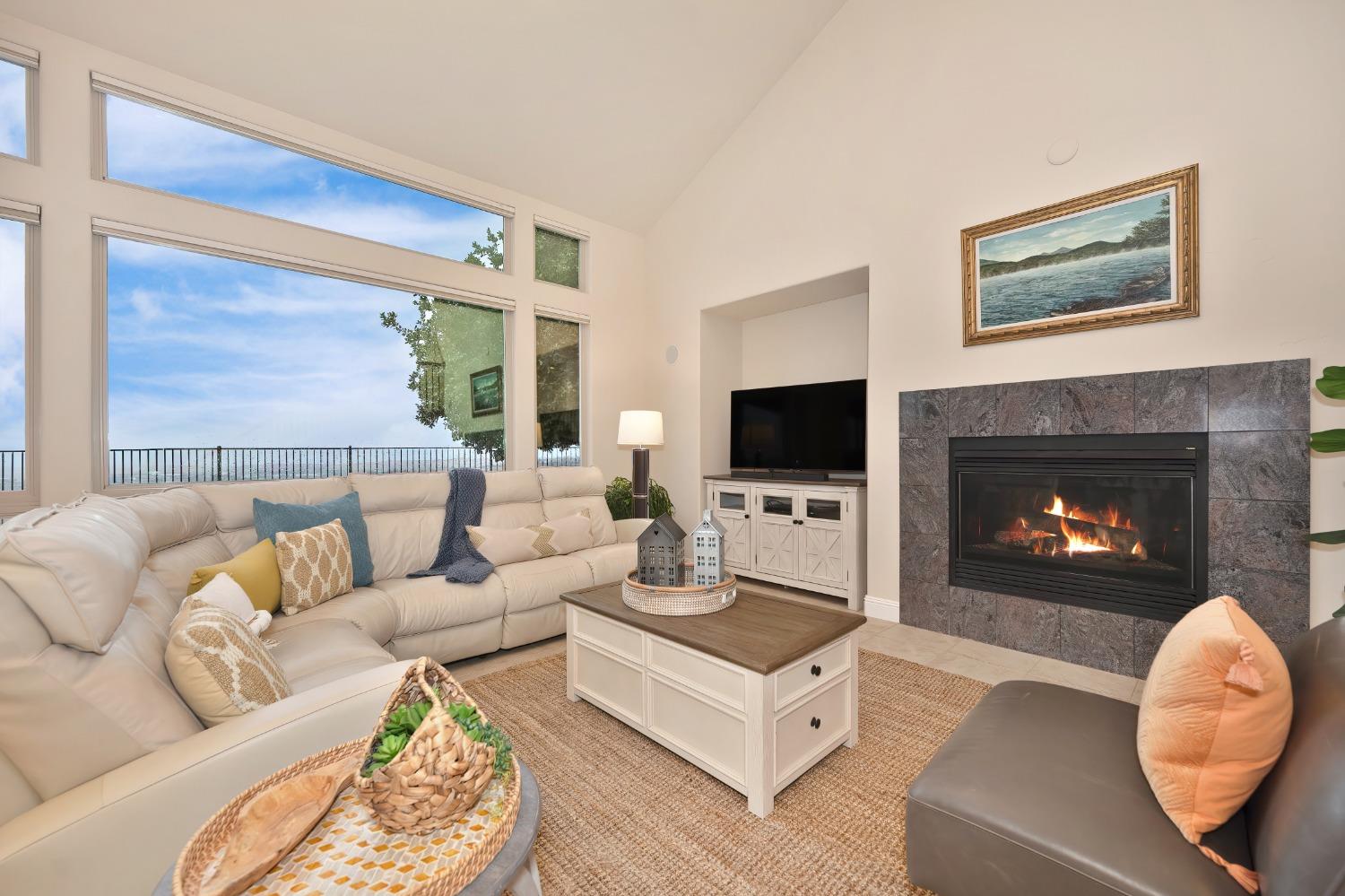 Detail Gallery Image 4 of 99 For 106 Novarra Ct, El Dorado Hills,  CA 95762 - 4 Beds | 5/1 Baths