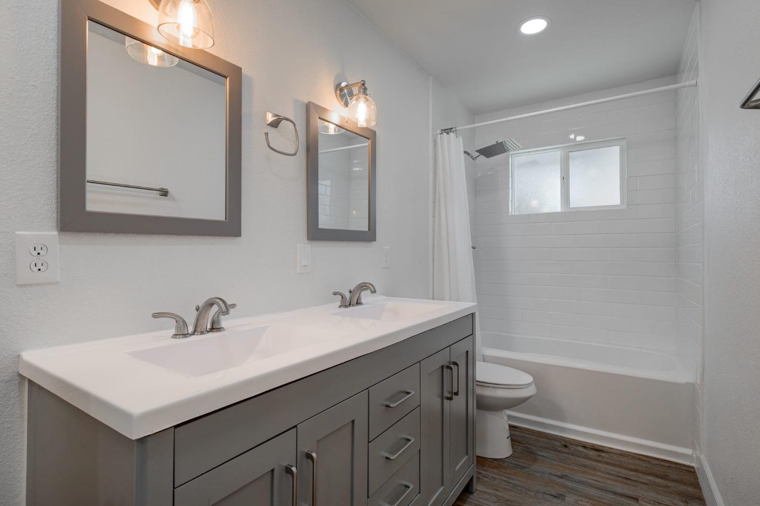 Detail Gallery Image 14 of 32 For 2312 Piercy Way, Sacramento,  CA 95838 - 3 Beds | 1 Baths