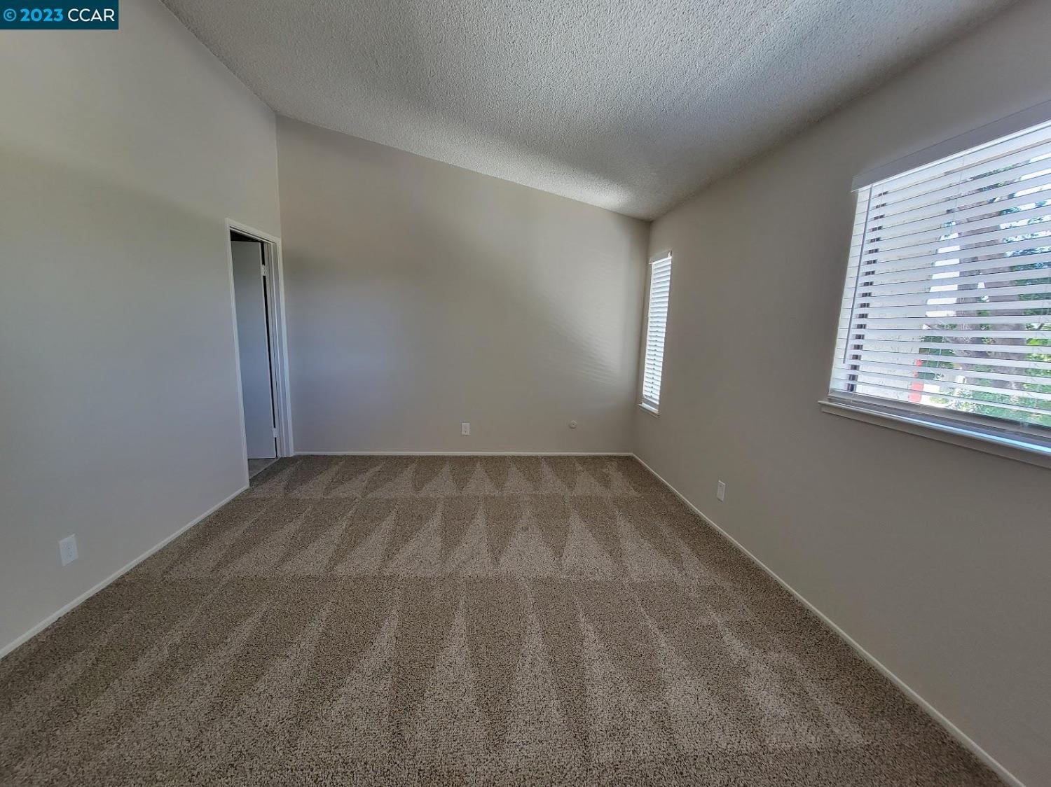 Detail Gallery Image 7 of 13 For 5 Madrid Pl, Antioch,  CA 94509 - 3 Beds | 2/1 Baths