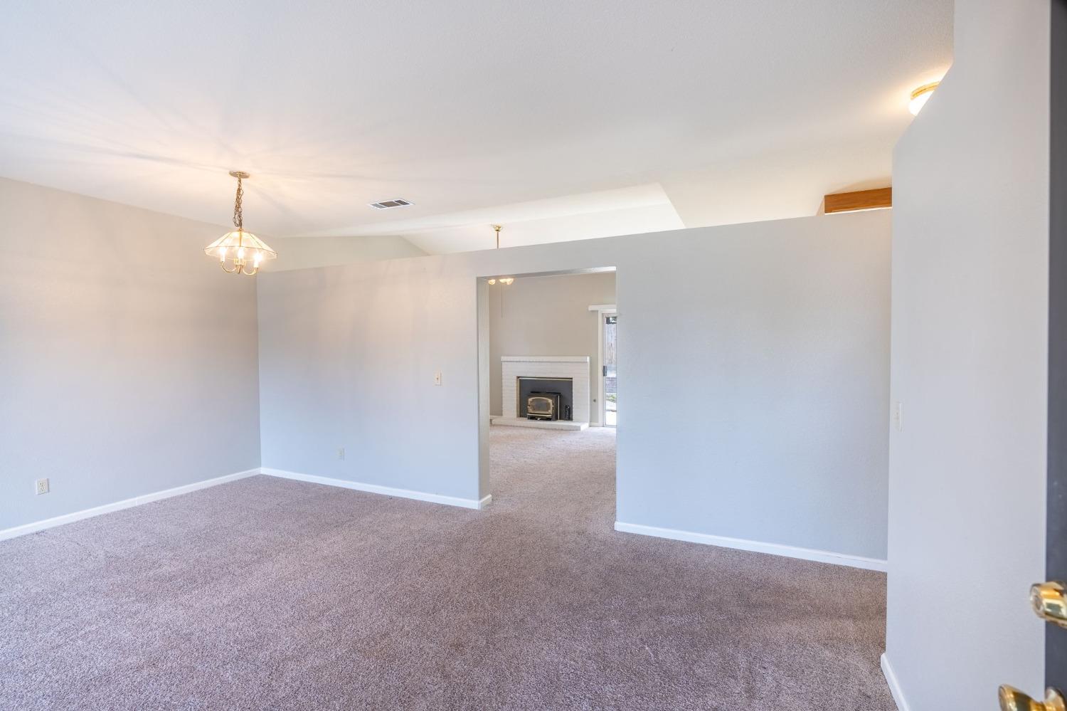 Detail Gallery Image 6 of 32 For 3326 Lagoon Ave, Atwater,  CA 95301 - 3 Beds | 2 Baths