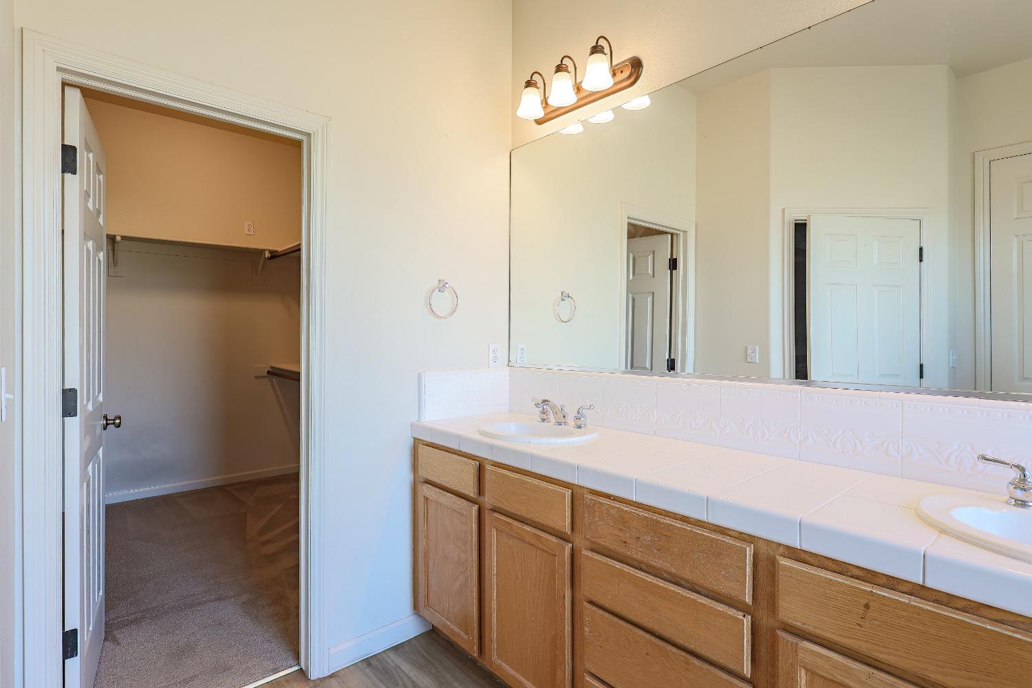 Detail Gallery Image 28 of 56 For 6120 Del Monte Ct, Chowchilla,  CA 93610 - 3 Beds | 2/1 Baths