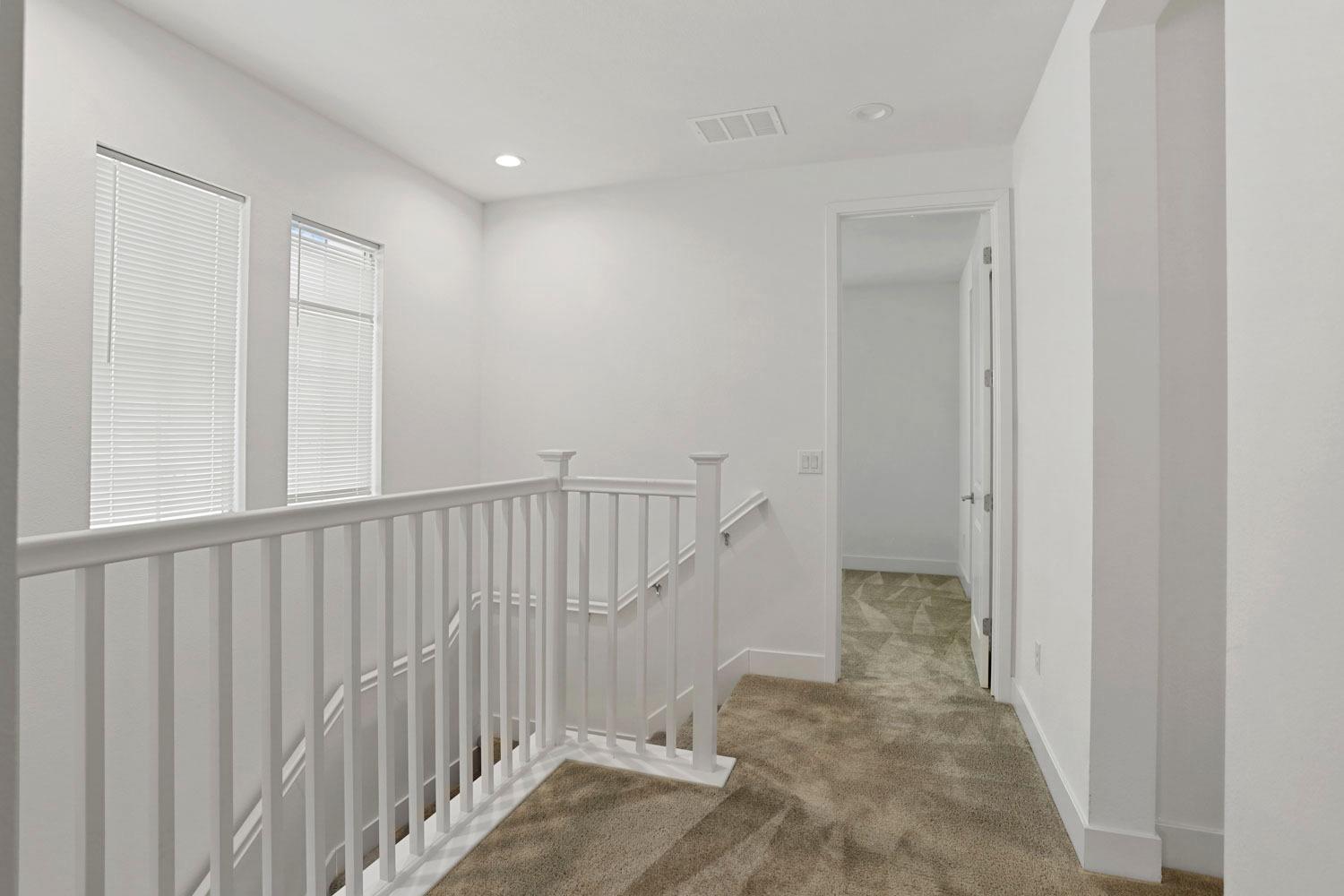 Detail Gallery Image 24 of 35 For 10 W Piazza St, Mountain House,  CA 95391 - 3 Beds | 2/1 Baths