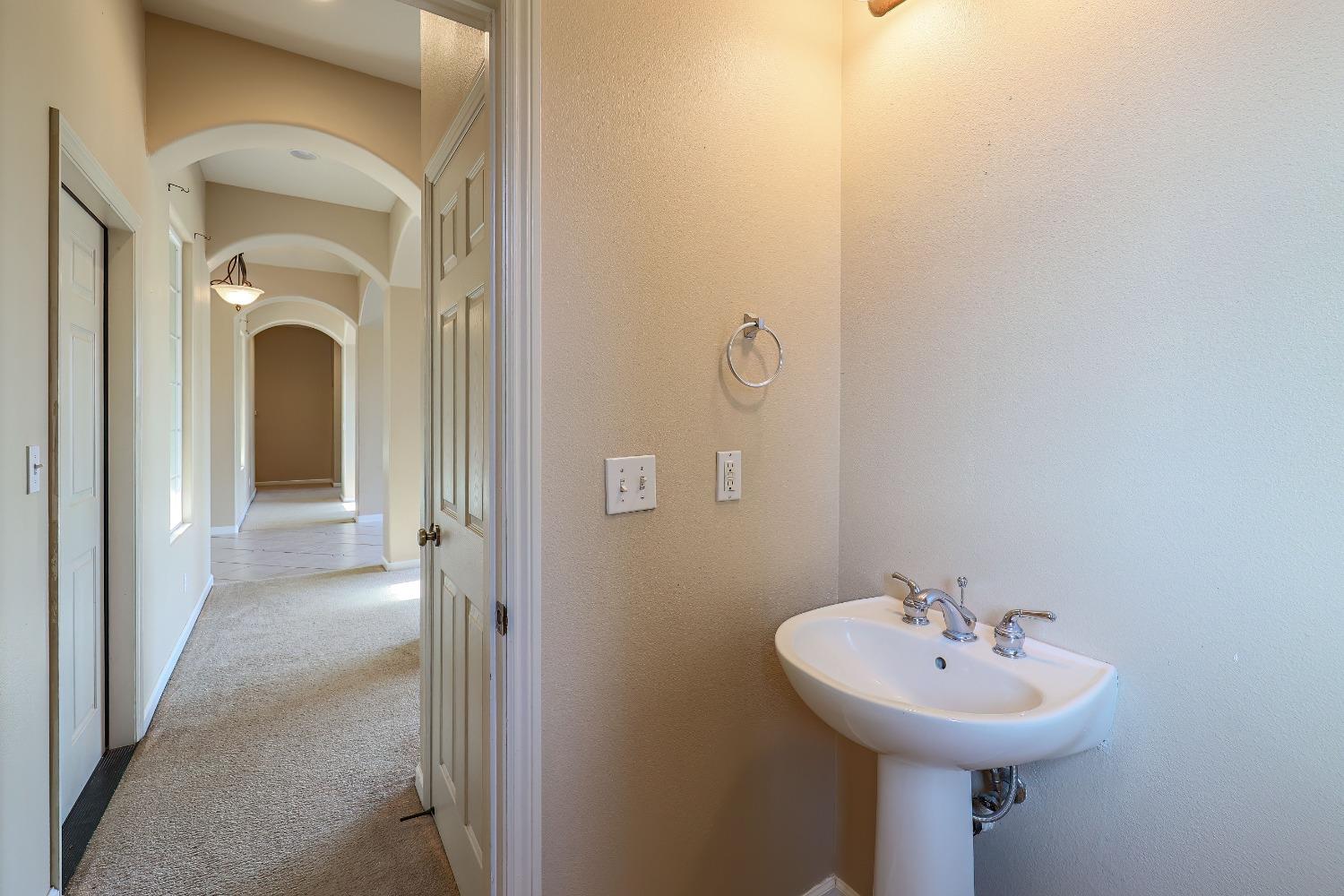 Detail Gallery Image 23 of 56 For 6120 Del Monte Ct, Chowchilla,  CA 93610 - 3 Beds | 2/1 Baths