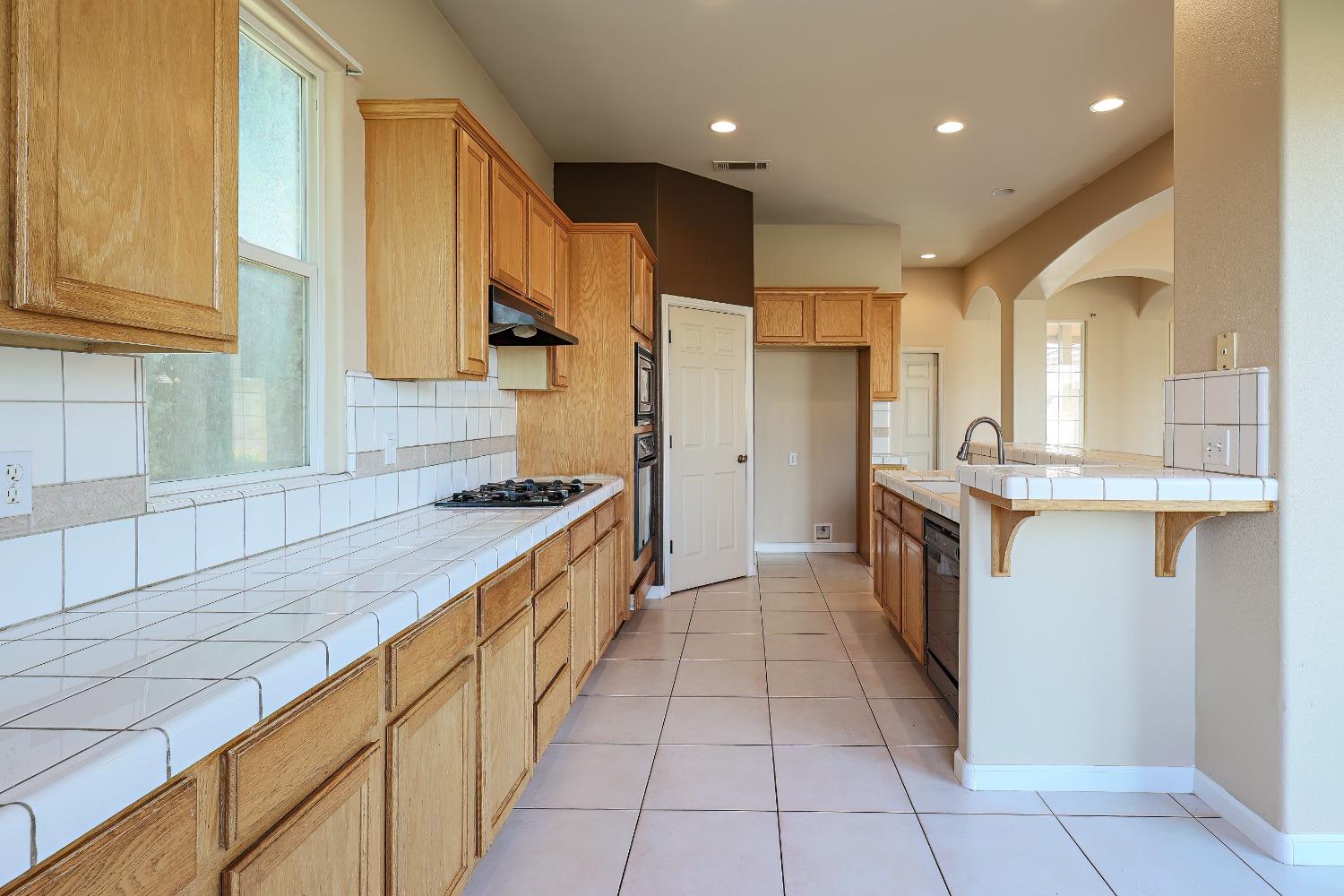 Detail Gallery Image 17 of 56 For 6120 Del Monte Ct, Chowchilla,  CA 93610 - 3 Beds | 2/1 Baths