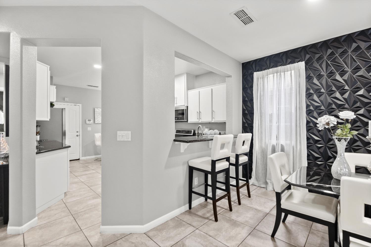 Detail Gallery Image 19 of 48 For 730 Candela Cir, Sacramento,  CA 95835 - 3 Beds | 2/1 Baths