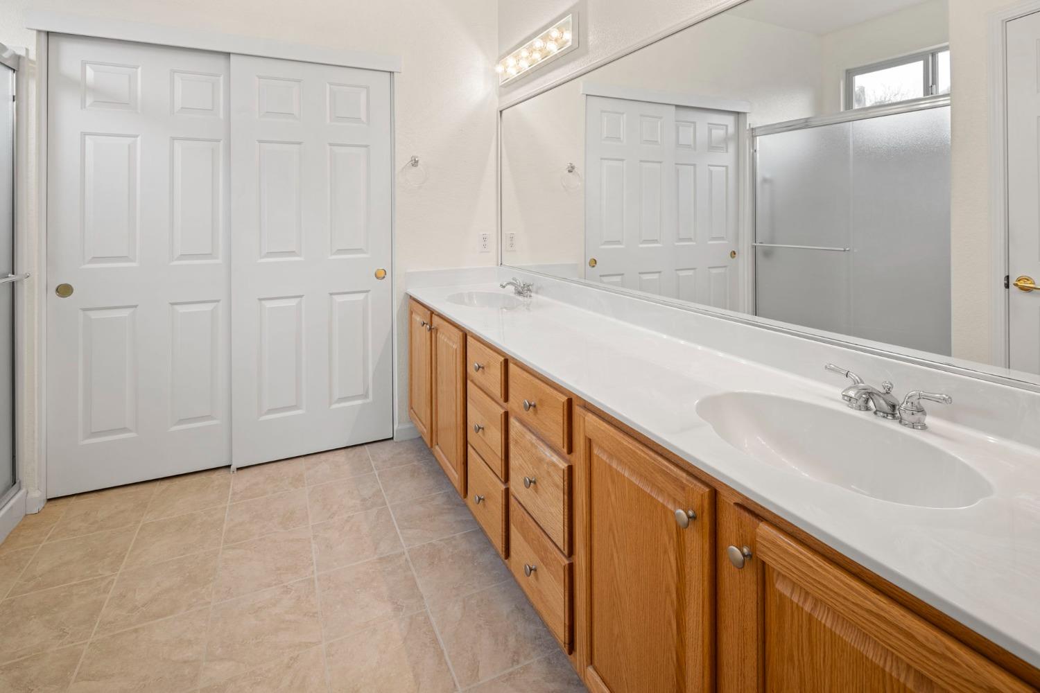 Detail Gallery Image 29 of 49 For 2123 Stonecrest Lndg, Lincoln,  CA 95648 - 2 Beds | 2 Baths