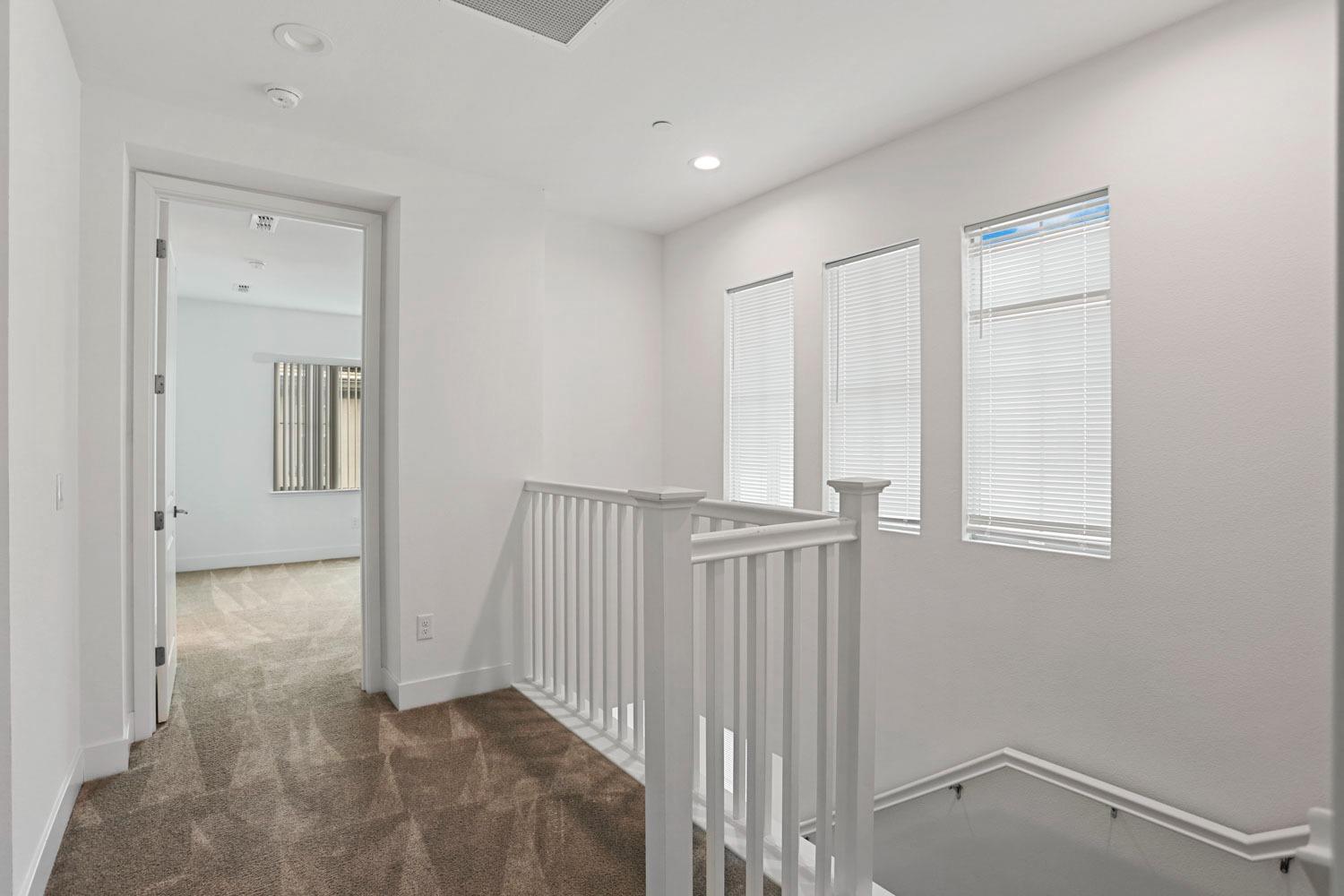 Detail Gallery Image 18 of 35 For 10 W Piazza St, Mountain House,  CA 95391 - 3 Beds | 2/1 Baths