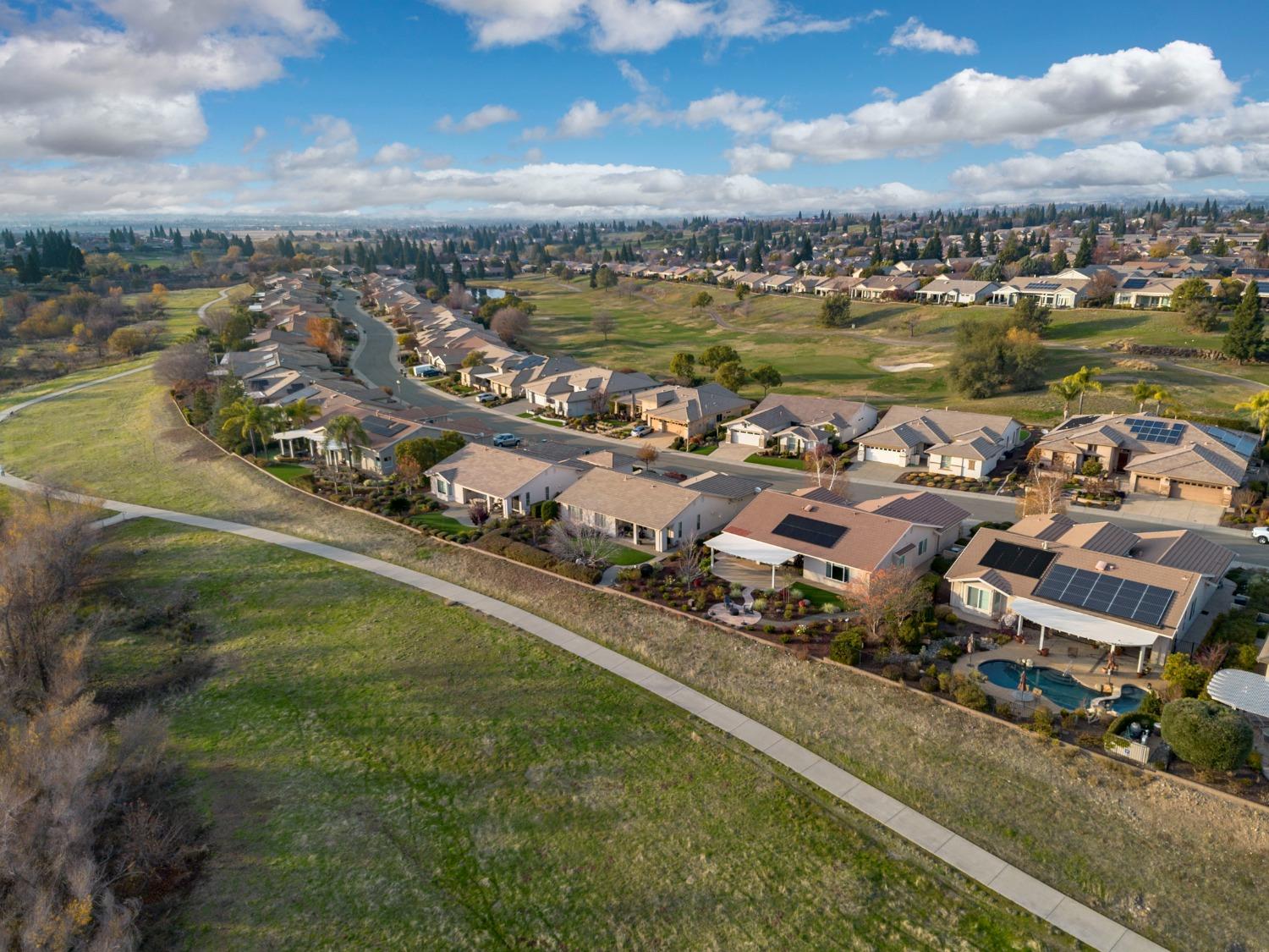 Detail Gallery Image 28 of 35 For 1919 Carnelian Ct, Lincoln,  CA 95648 - 2 Beds | 2 Baths