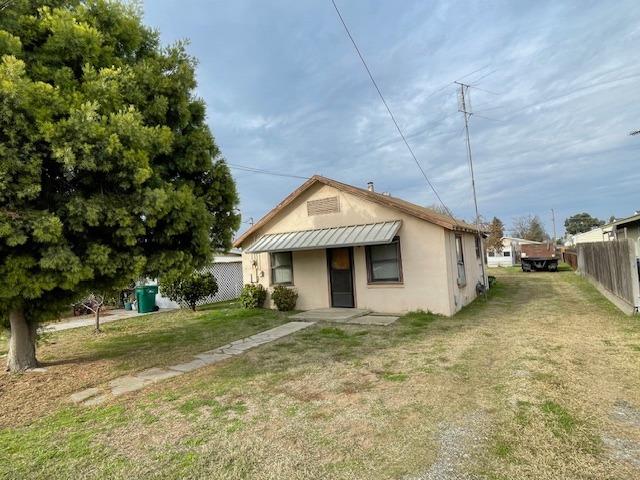 Detail Gallery Image 3 of 33 For 19906 Geer Ave, Hilmar,  CA 95324 - 2 Beds | 1 Baths