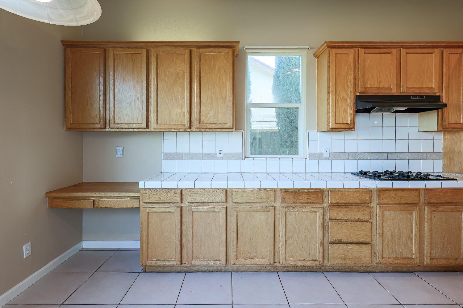 Detail Gallery Image 15 of 56 For 6120 Del Monte Ct, Chowchilla,  CA 93610 - 3 Beds | 2/1 Baths