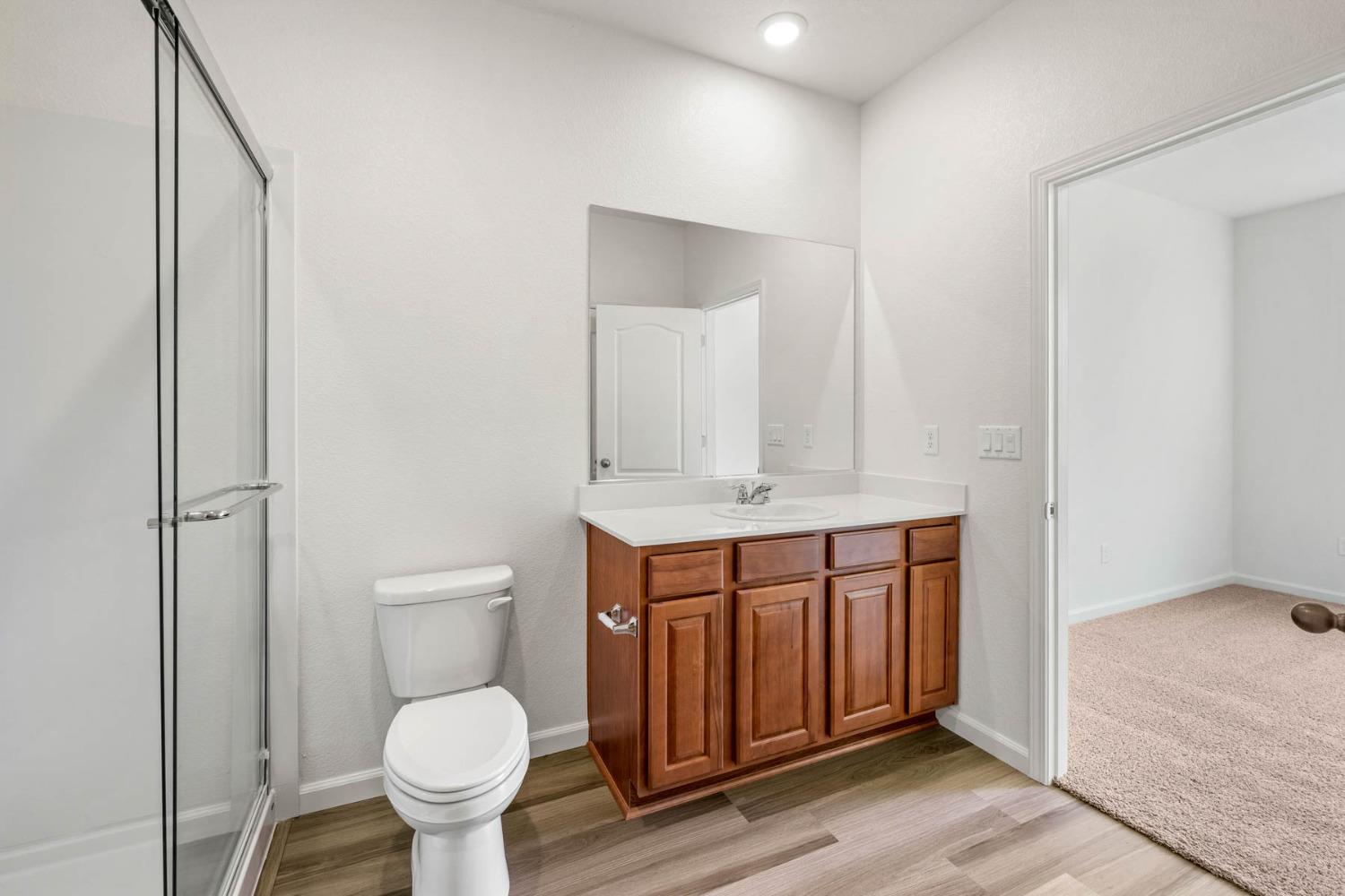 Detail Gallery Image 10 of 14 For 2178 Nicklaus Dr, Linda,  CA 95901 - 3 Beds | 2 Baths