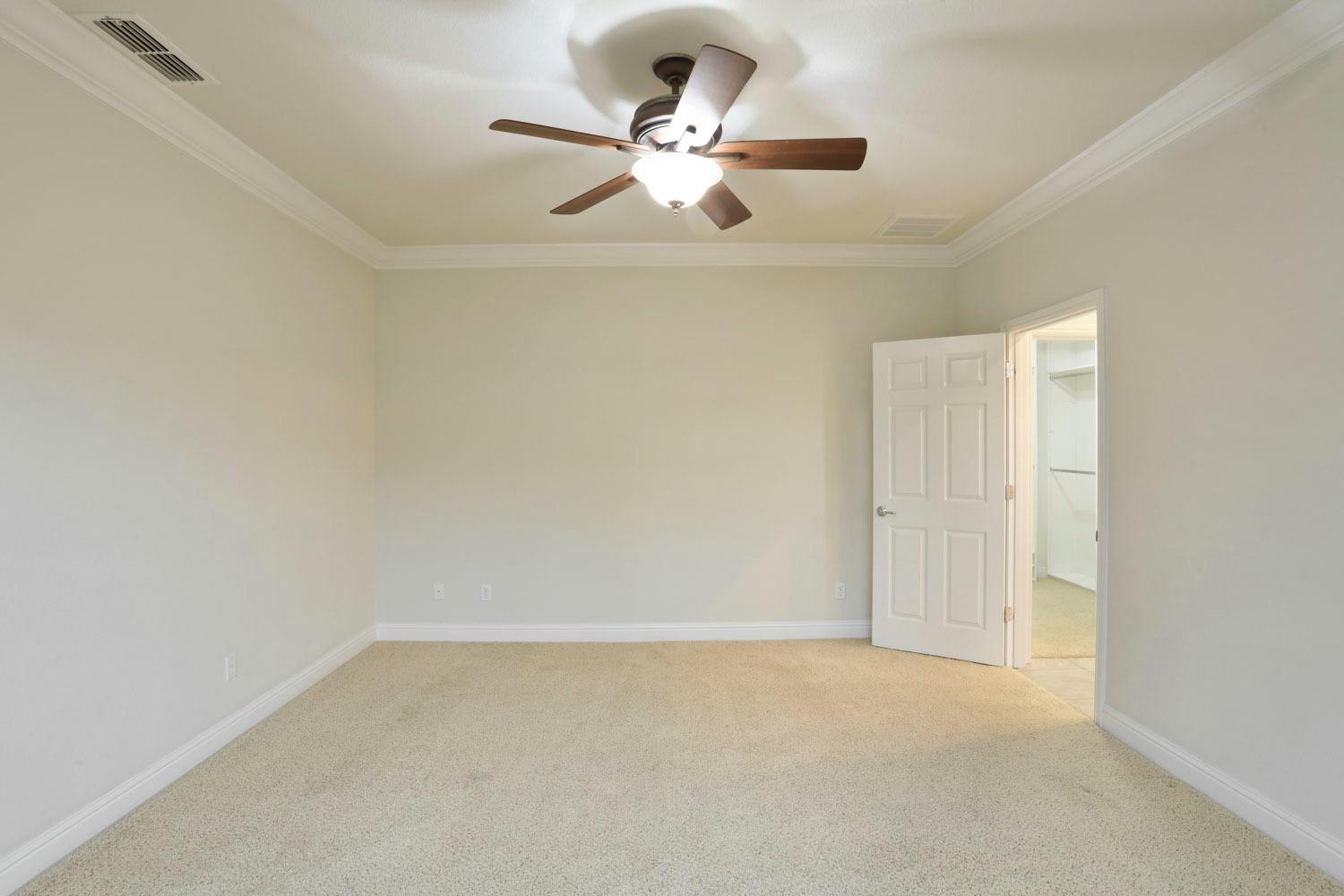 Detail Gallery Image 29 of 58 For 2359 Pepper Tree Ln, Manteca,  CA 95336 - 2 Beds | 2 Baths