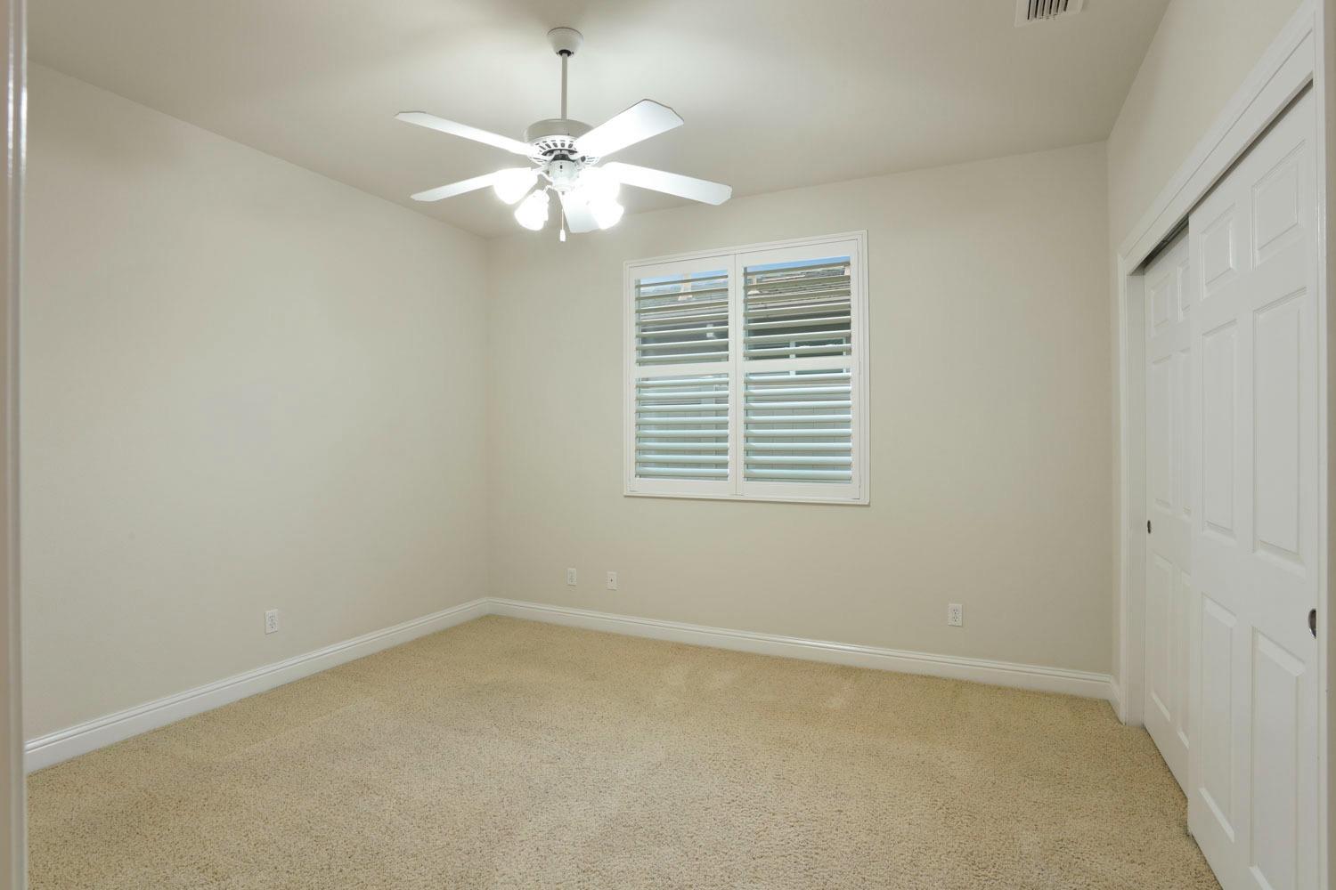 Detail Gallery Image 25 of 58 For 2359 Pepper Tree Ln, Manteca,  CA 95336 - 2 Beds | 2 Baths