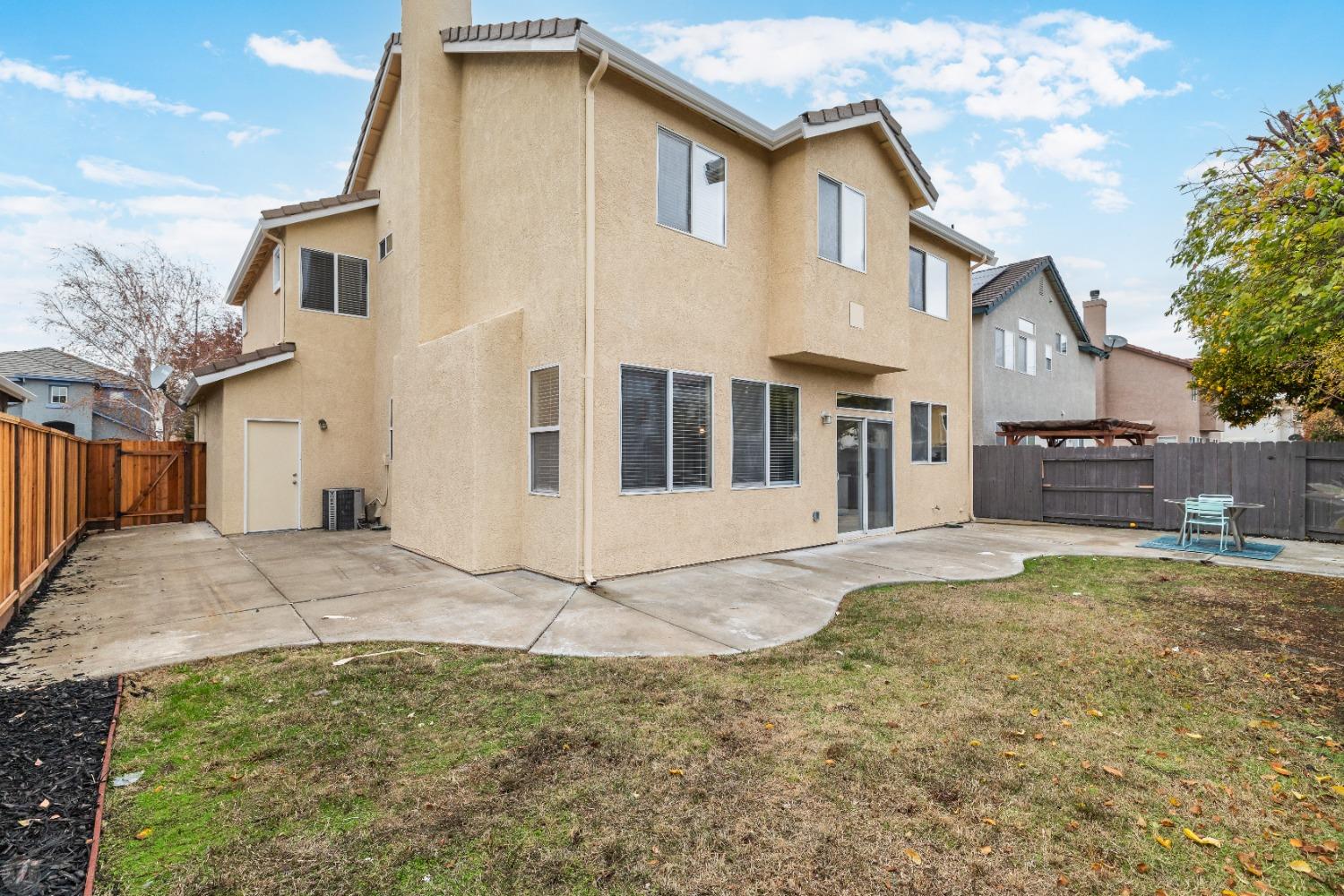 Detail Gallery Image 43 of 44 For 1924 Rochester St, Tracy,  CA 95377 - 4 Beds | 2/1 Baths