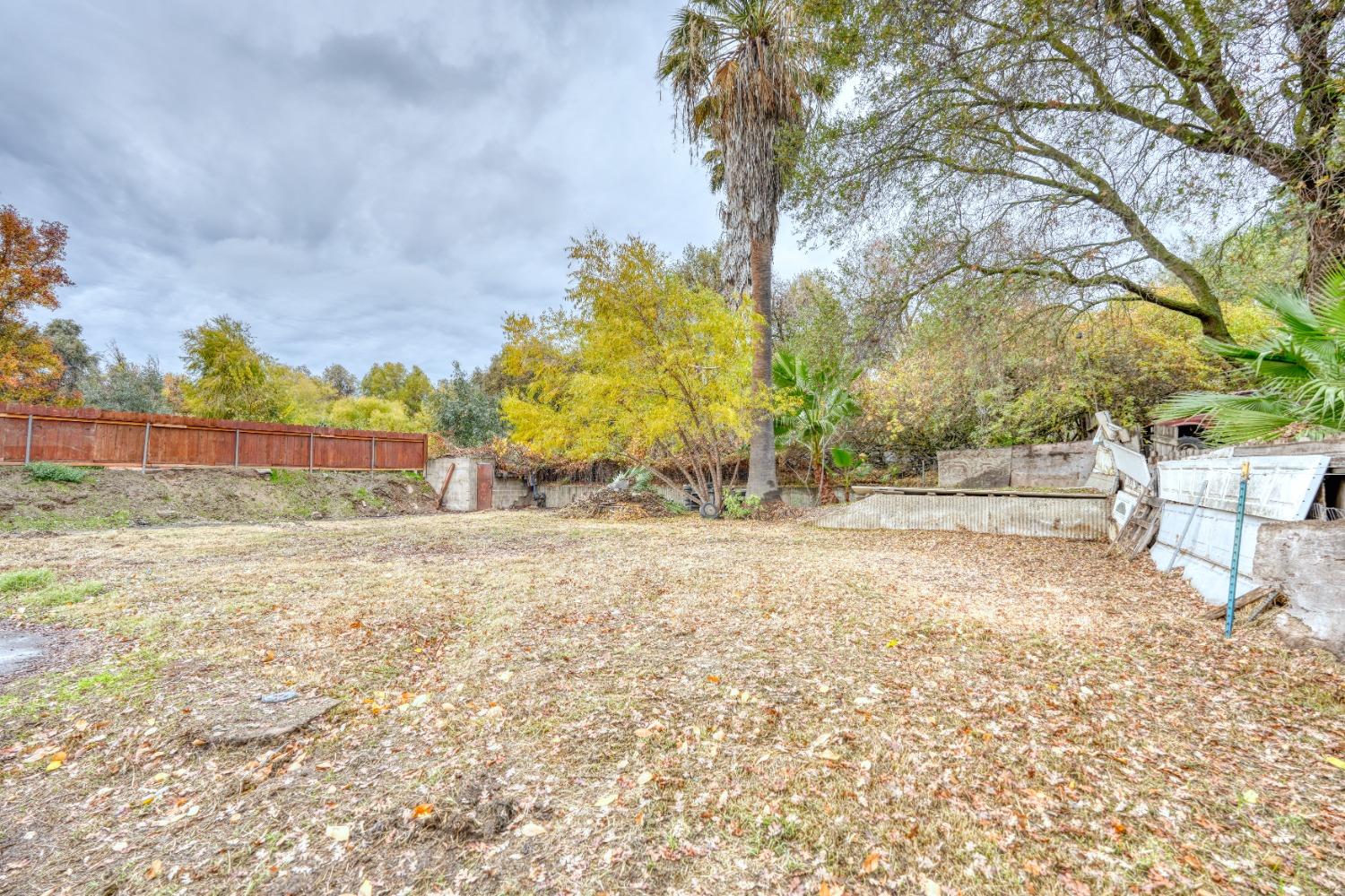 Detail Gallery Image 9 of 32 For 1209 Williamson Rd, Manteca,  CA 95337 - 3 Beds | 1 Baths