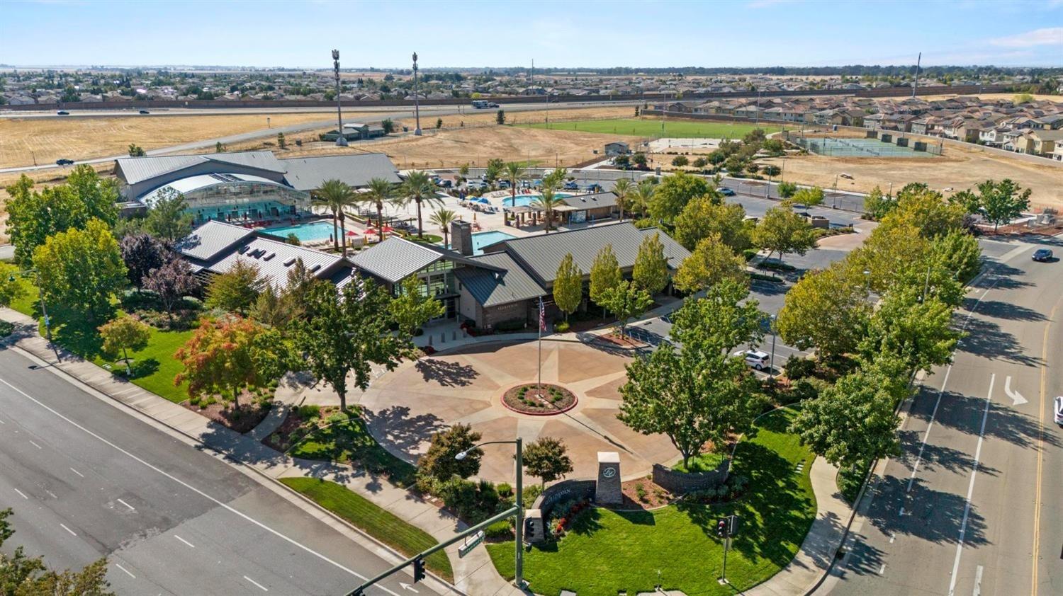 Detail Gallery Image 40 of 40 For 1372 Landmark Cir, Lincoln,  CA 95648 - 3 Beds | 2/1 Baths