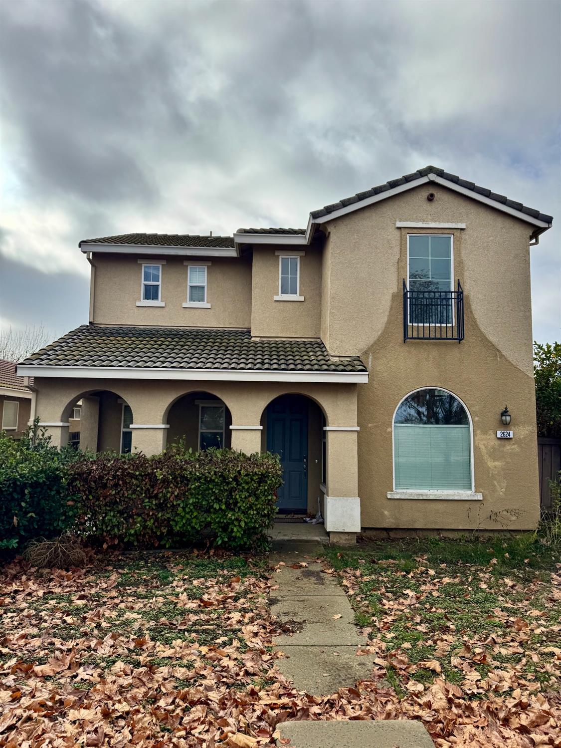 Detail Gallery Image 1 of 8 For 2624 San Juan Rd, Sacramento,  CA 95833 - 4 Beds | 2/1 Baths