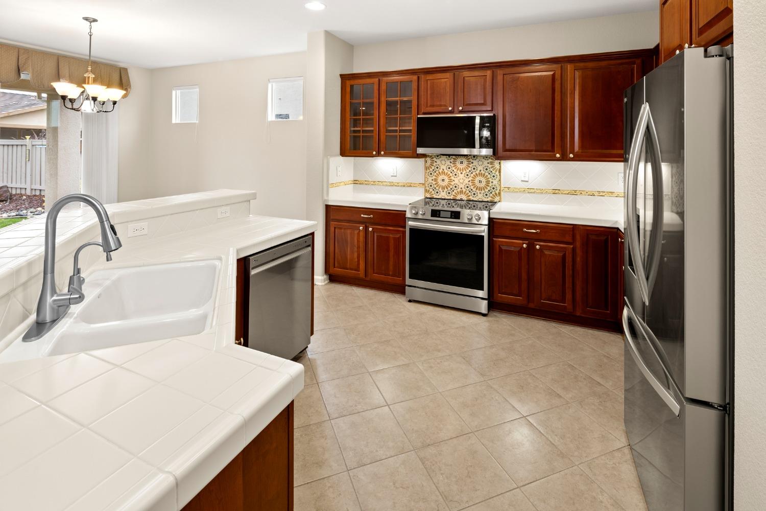 Detail Gallery Image 14 of 55 For 305 Timberland Ct, Lincoln,  CA 95648 - 2 Beds | 2 Baths