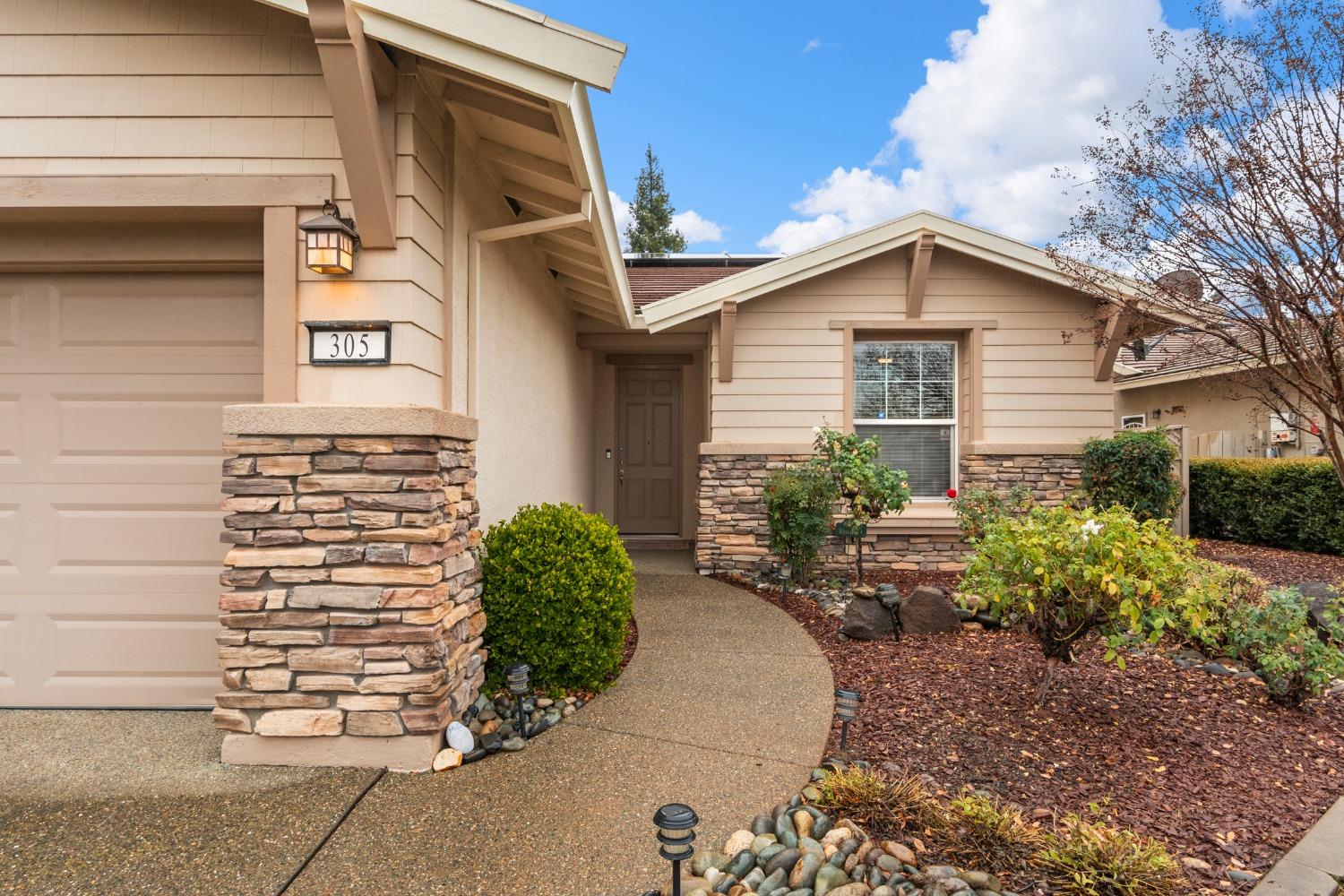 Detail Gallery Image 3 of 55 For 305 Timberland Ct, Lincoln,  CA 95648 - 2 Beds | 2 Baths