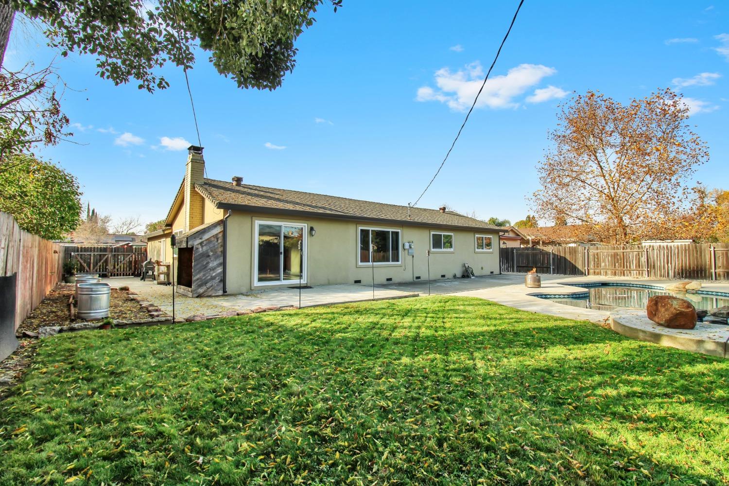 Detail Gallery Image 50 of 52 For 3512 Ronk Way, Sacramento,  CA 95821 - 3 Beds | 2 Baths