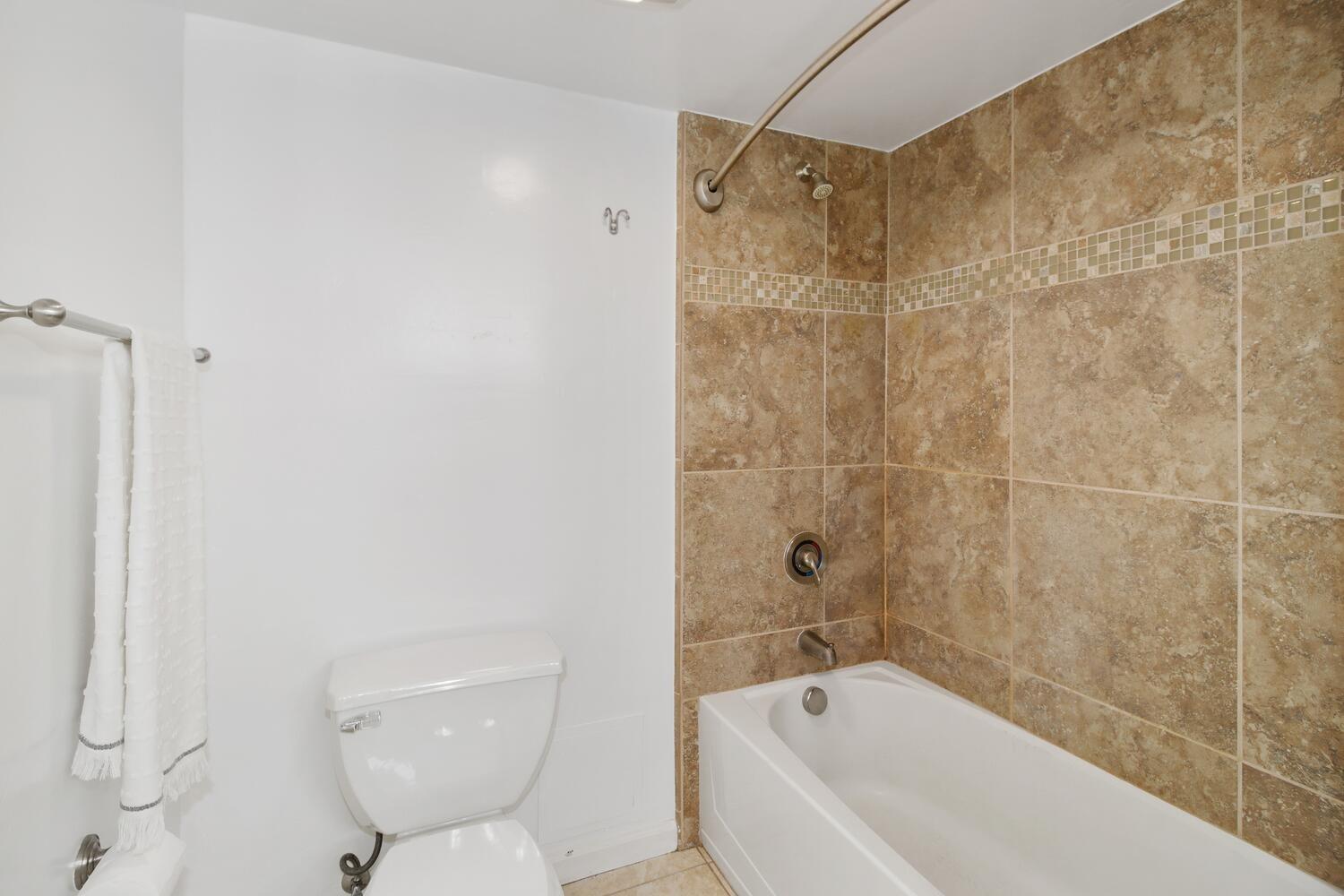 Detail Gallery Image 41 of 56 For 500 N St #1503,  Sacramento,  CA 95814 - 2 Beds | 2 Baths