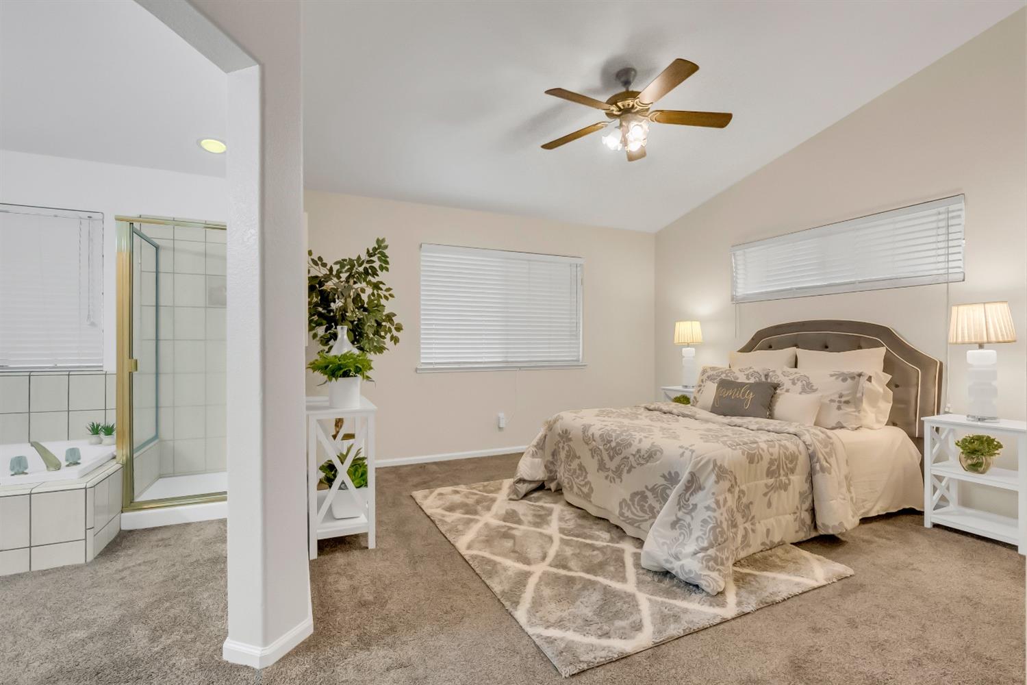 Detail Gallery Image 5 of 39 For 9372 Blackswain Pl, Stockton,  CA 95219 - 4 Beds | 2 Baths