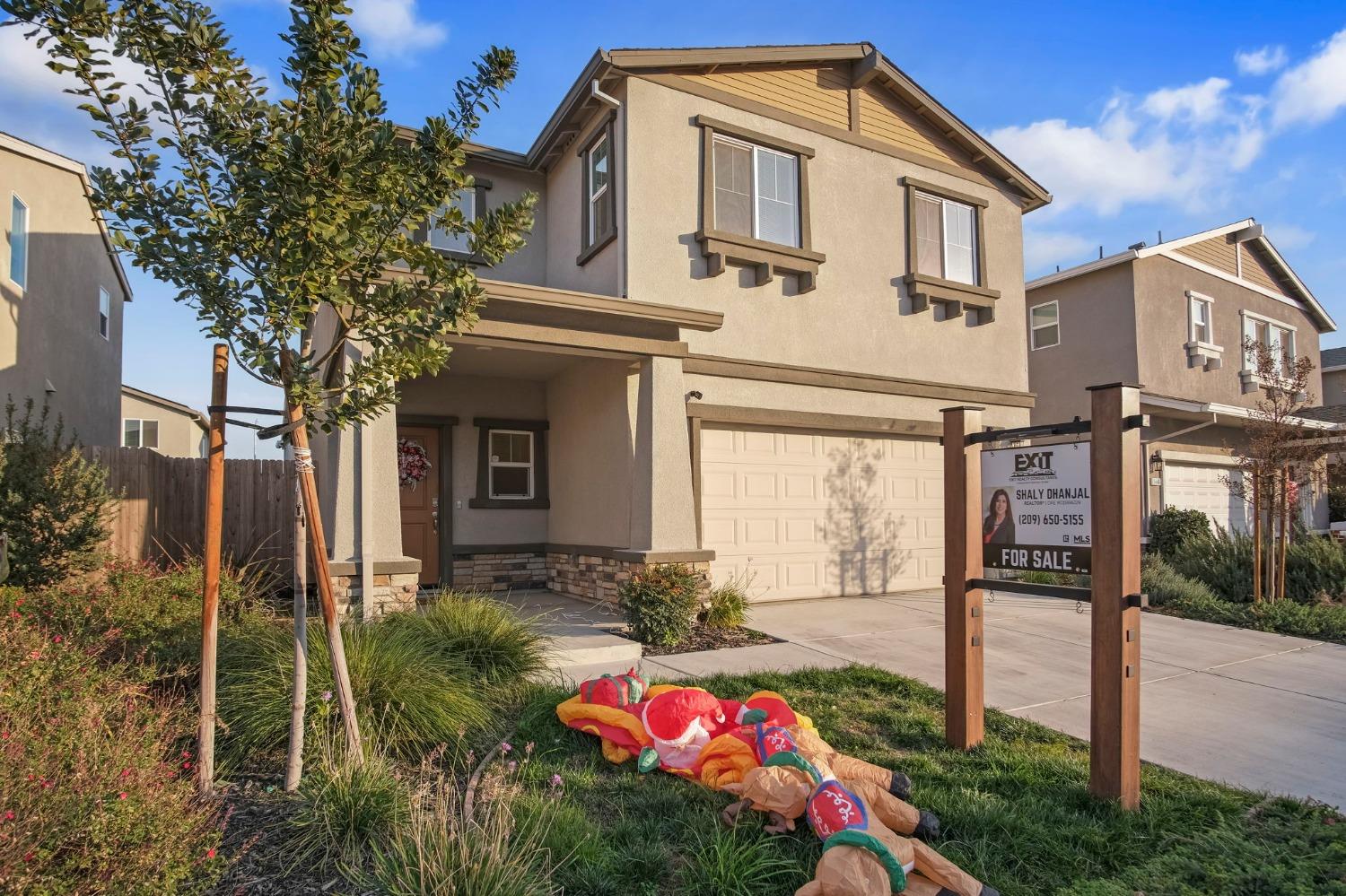 Detail Gallery Image 6 of 44 For 1452 Dorona Ln, Manteca,  CA 95336 - 4 Beds | 2/1 Baths