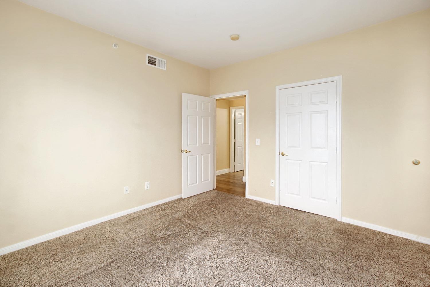 Detail Gallery Image 12 of 21 For 701 Gibson Dr #912,  Roseville,  CA 95678 - 2 Beds | 1 Baths