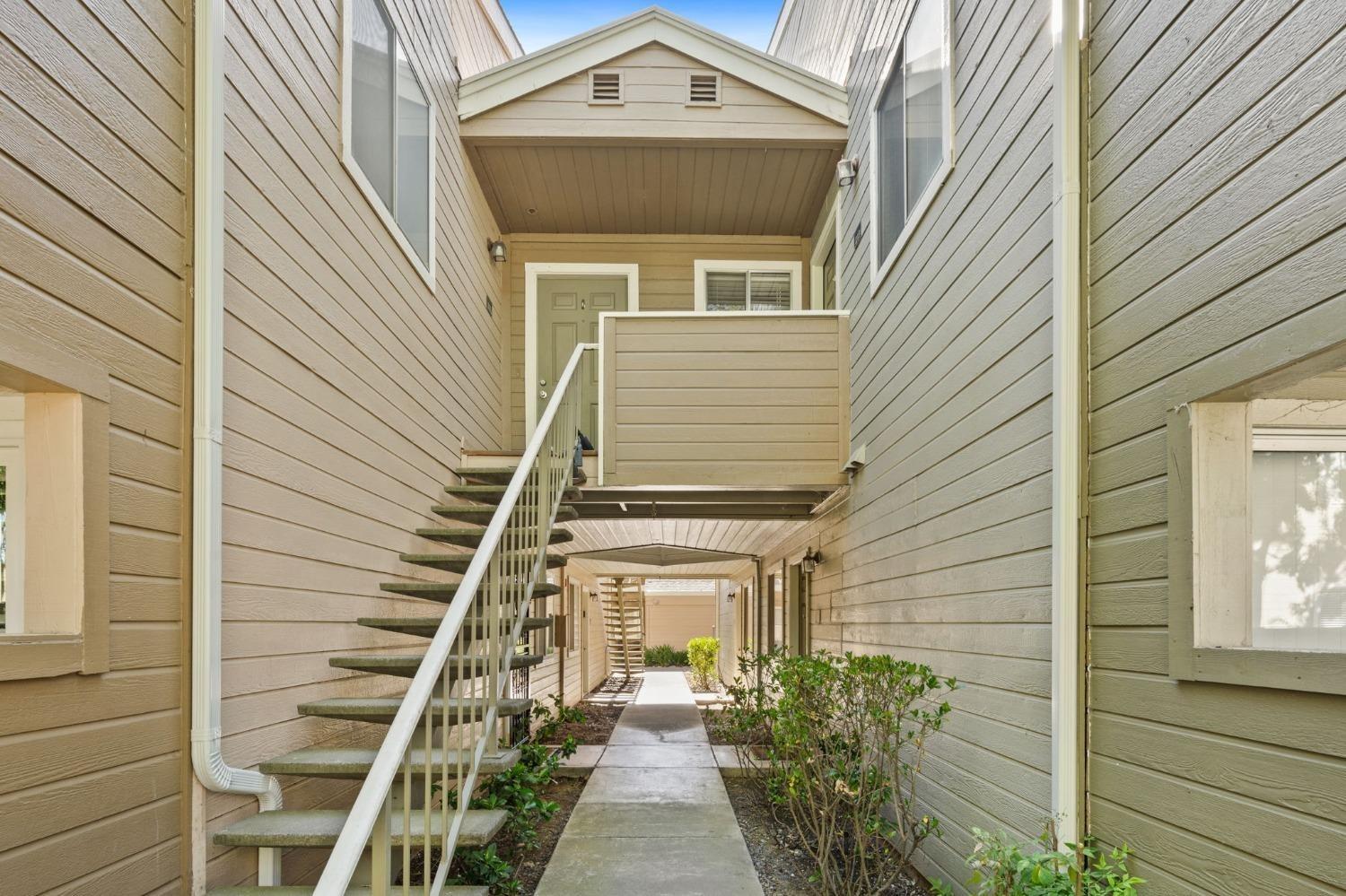 Detail Gallery Image 25 of 26 For 1019 Dornajo Way #142,  Sacramento,  CA 95825 - 2 Beds | 2 Baths