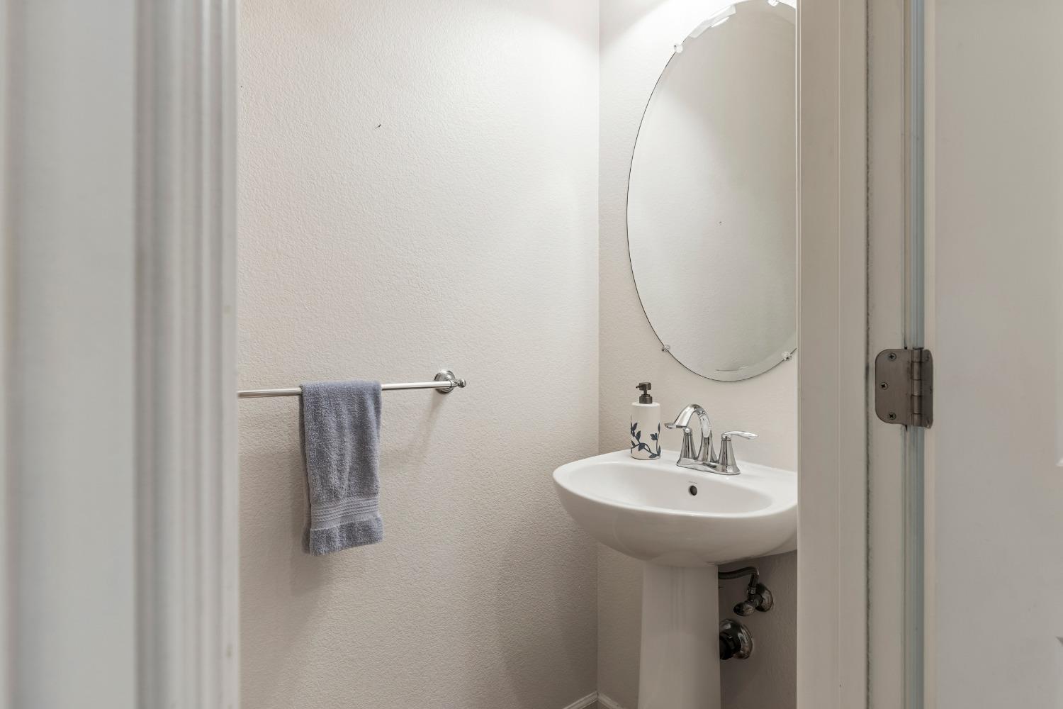 Detail Gallery Image 16 of 31 For 577 Clydesdale Dr #75,  Oakdale,  CA 95361 - 3 Beds | 2/1 Baths