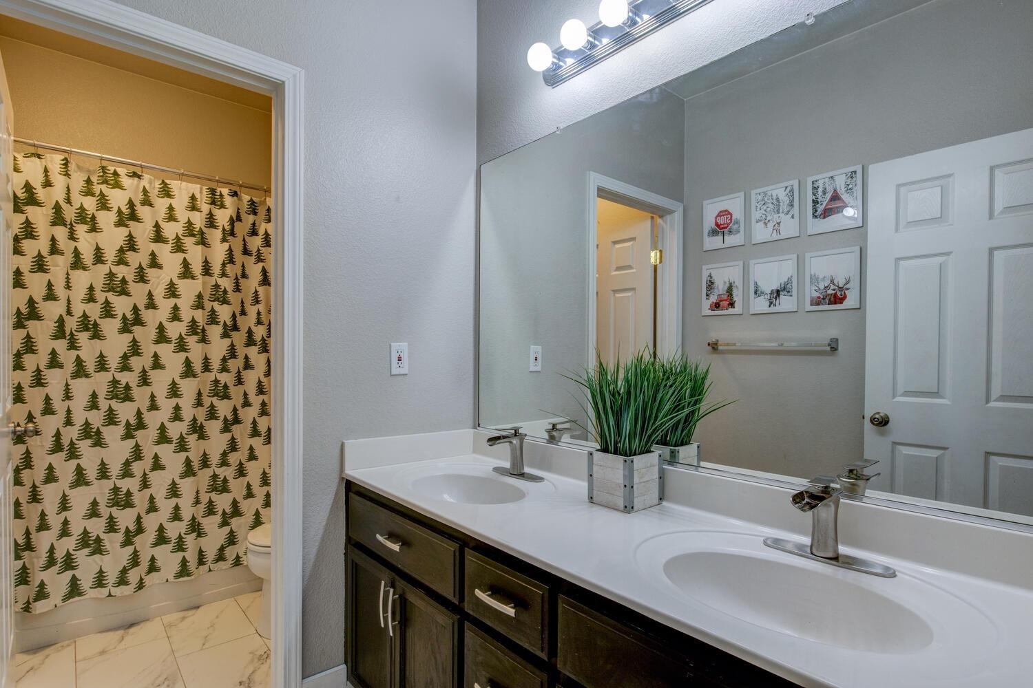 Detail Gallery Image 24 of 49 For 10431 Dnieper Ln, Stockton,  CA 95219 - 4 Beds | 2 Baths