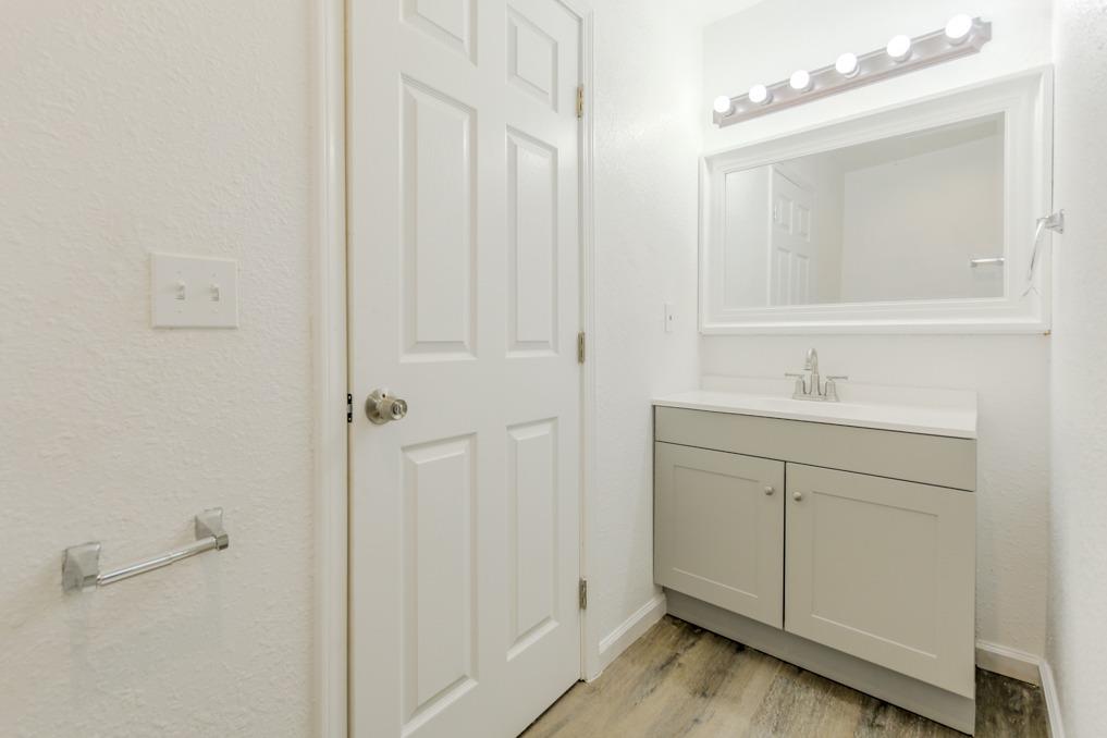 Detail Gallery Image 33 of 51 For 2140 Empire St, Stockton,  CA 95205 - 3 Beds | 2 Baths