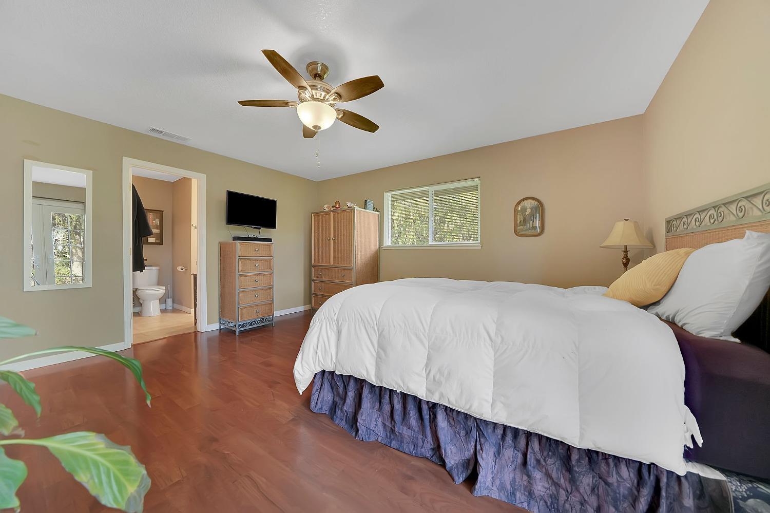 Detail Gallery Image 28 of 61 For 3570 Lakeview Dr, Ione,  CA 95640 - 4 Beds | 2 Baths