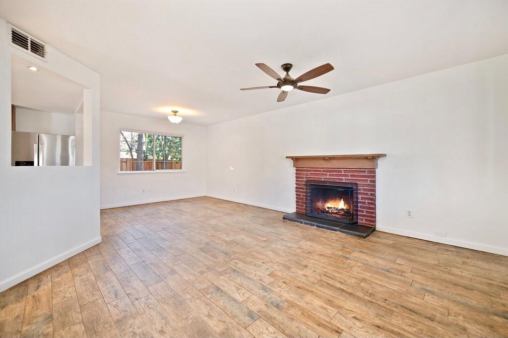 Detail Gallery Image 9 of 55 For 3517 Chadsworth Way, Sacramento,  CA 95821 - 4 Beds | 2/1 Baths