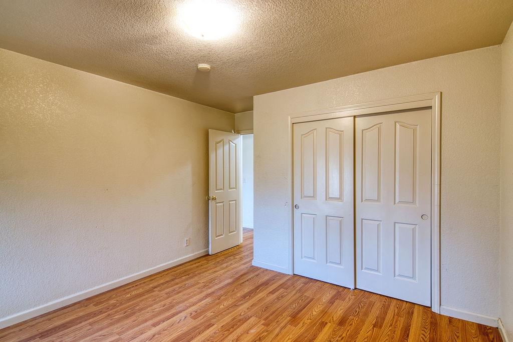 Detail Gallery Image 15 of 33 For 1378 Briarwood Ave, Escalon,  CA 95320 - 4 Beds | 2 Baths